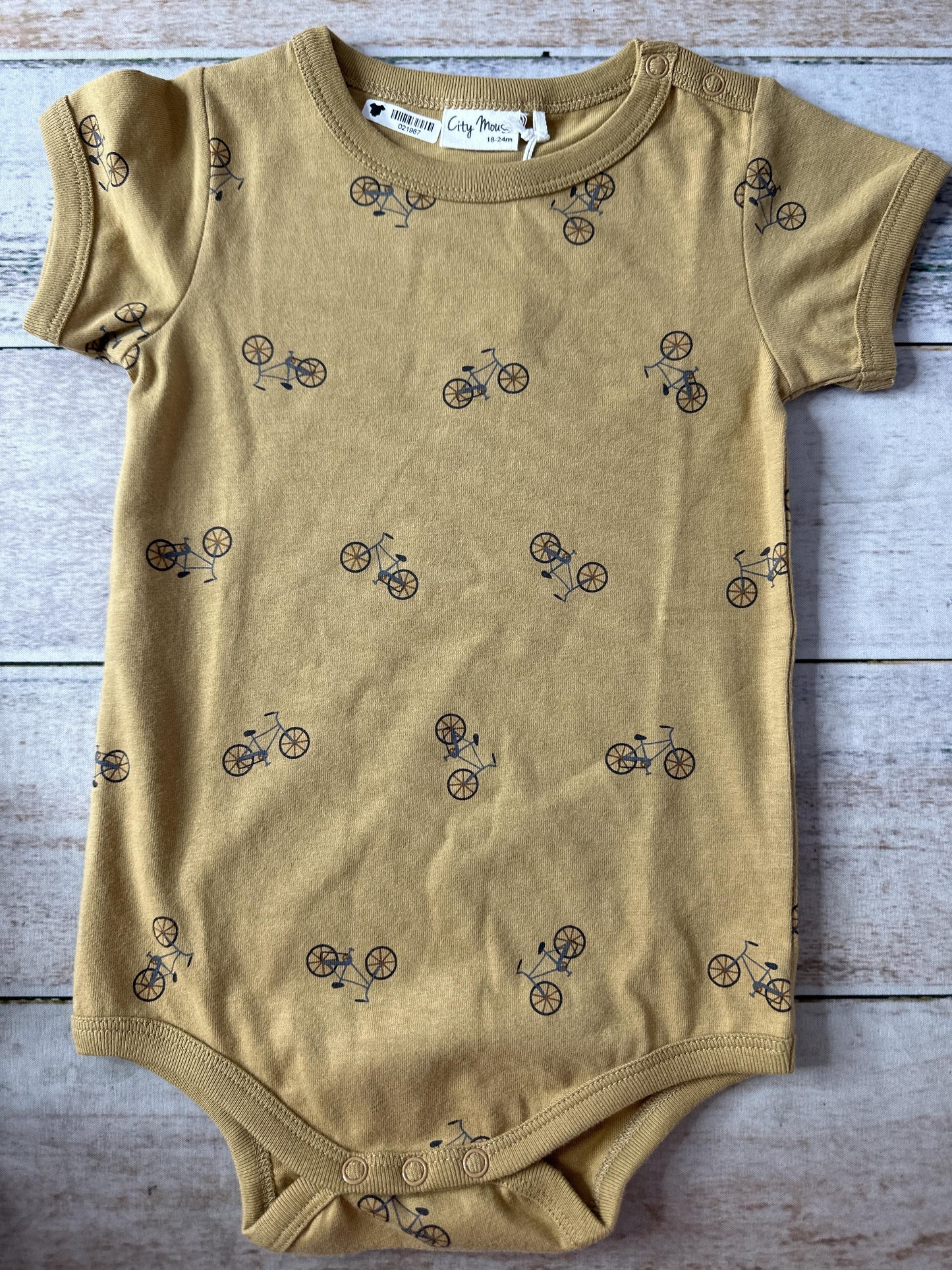 City Mouse Unisex Tan Onesie Size: 18-24 months Tan