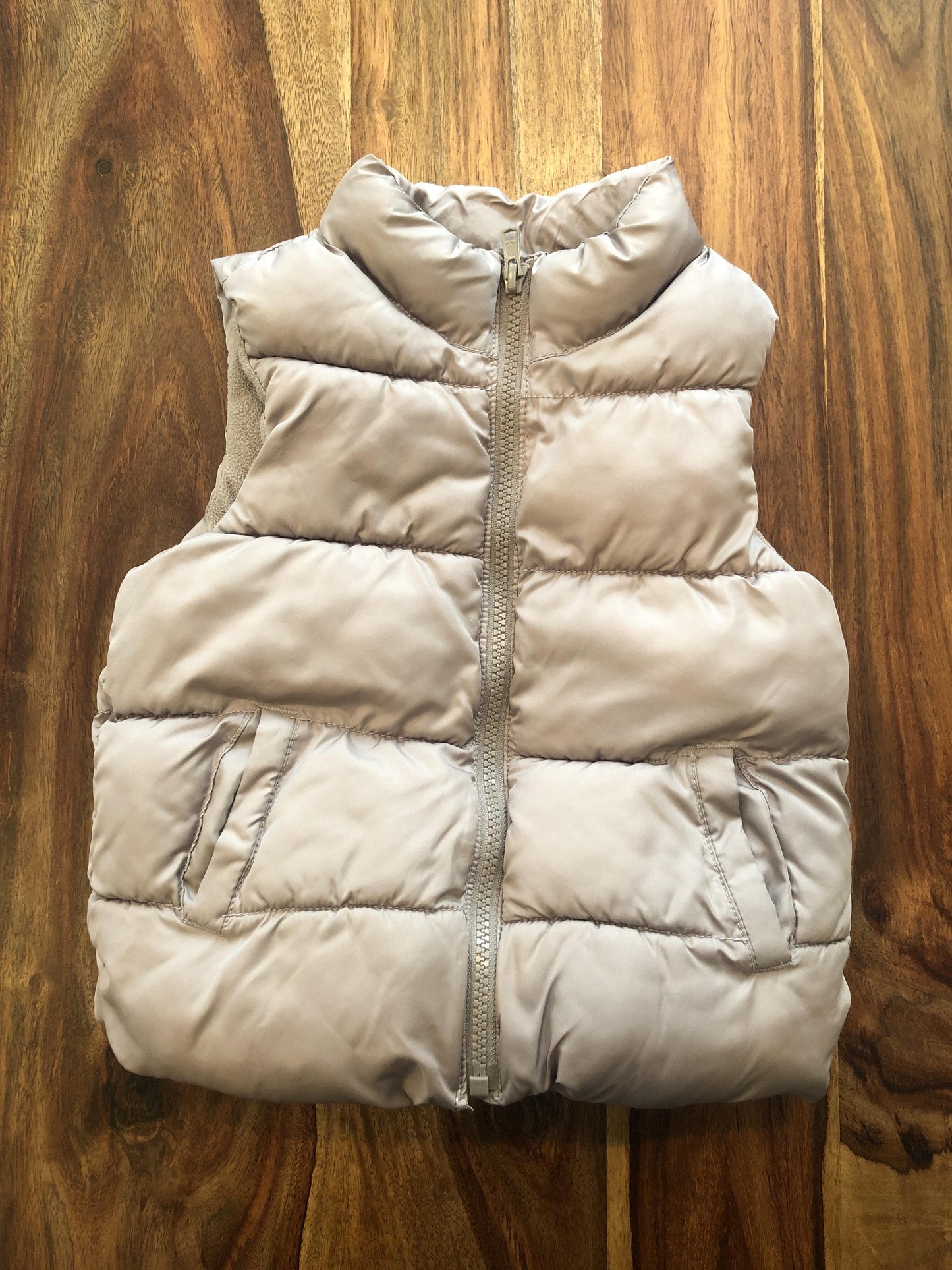 Old Navy Girls Tan Vest Size: 4T Tan