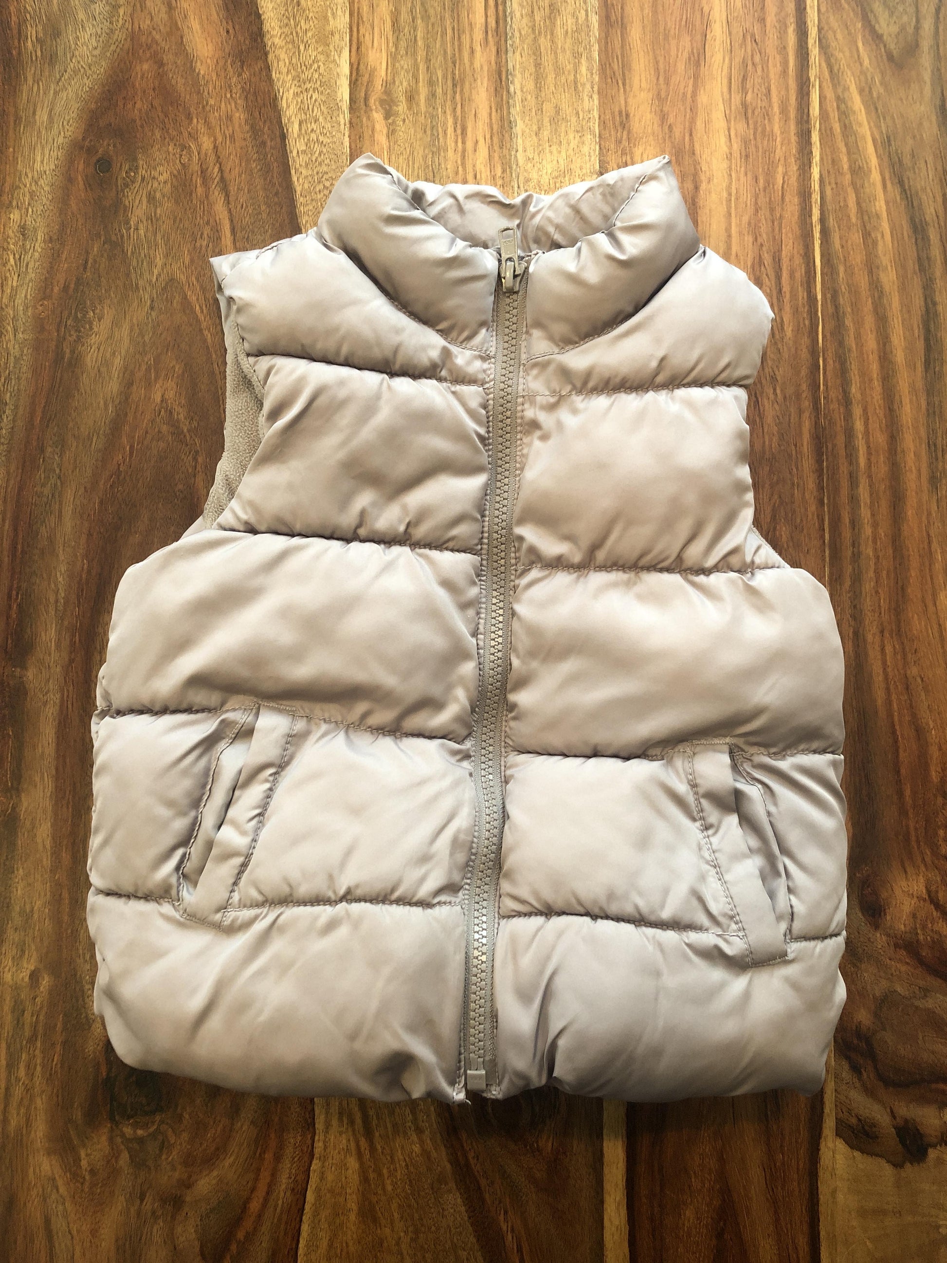 Old Navy Girls Tan Vest Size: 4T Tan