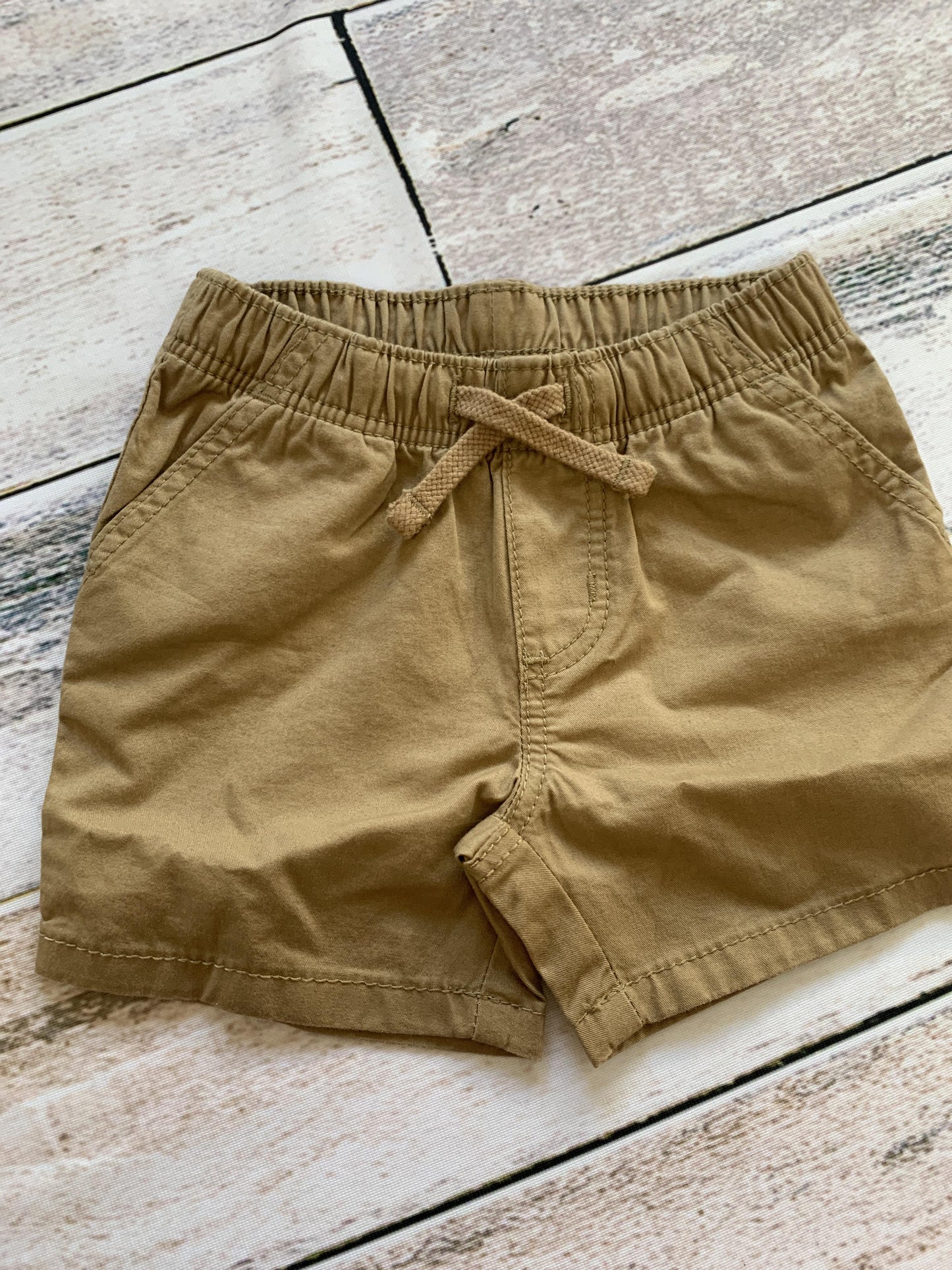 Old Navy Boys Tan Shorts Size: 6-12 months Tan