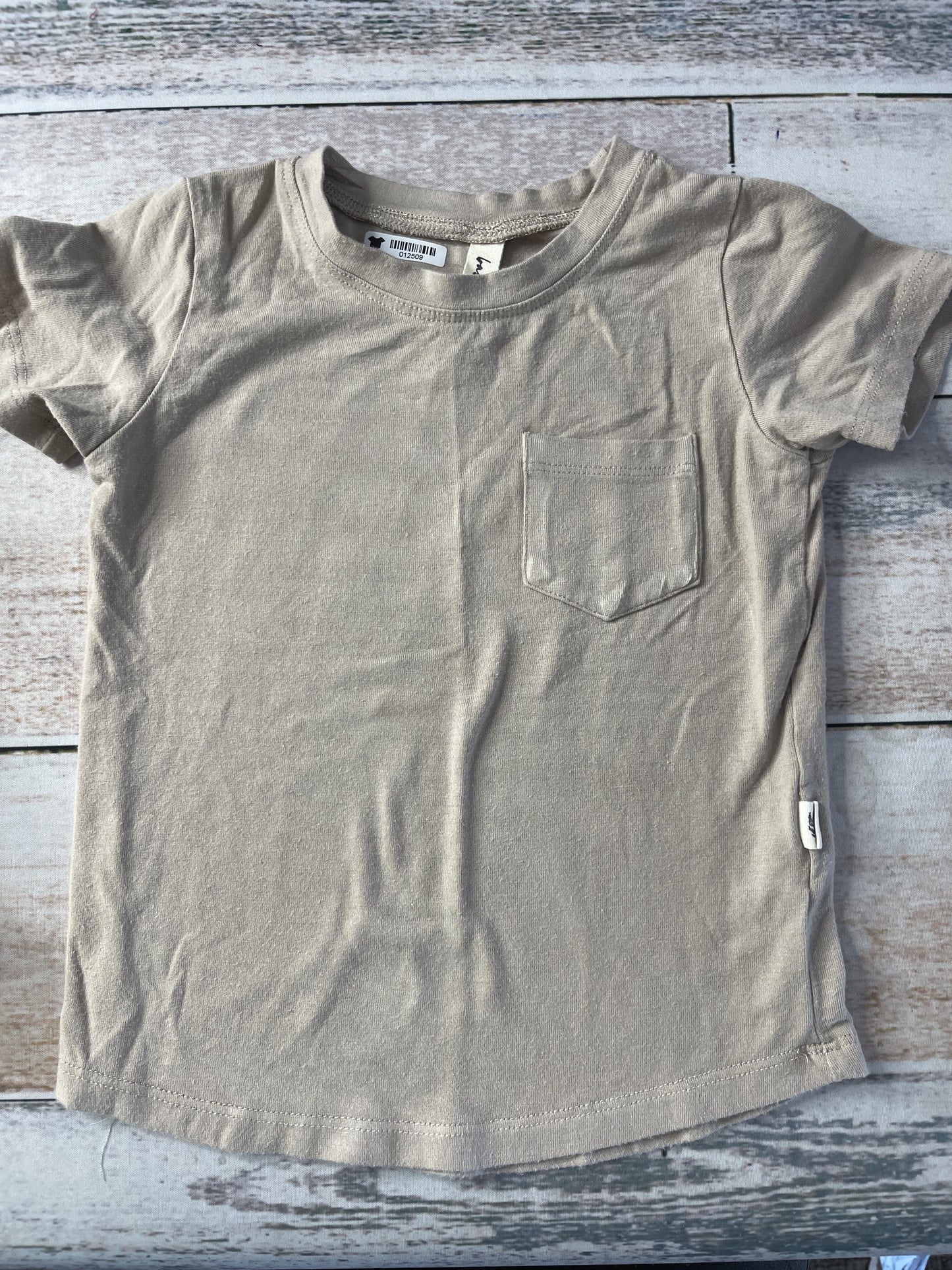BabySprouts co Unisex Tan T-Shirt Size: 18-24 months Tan