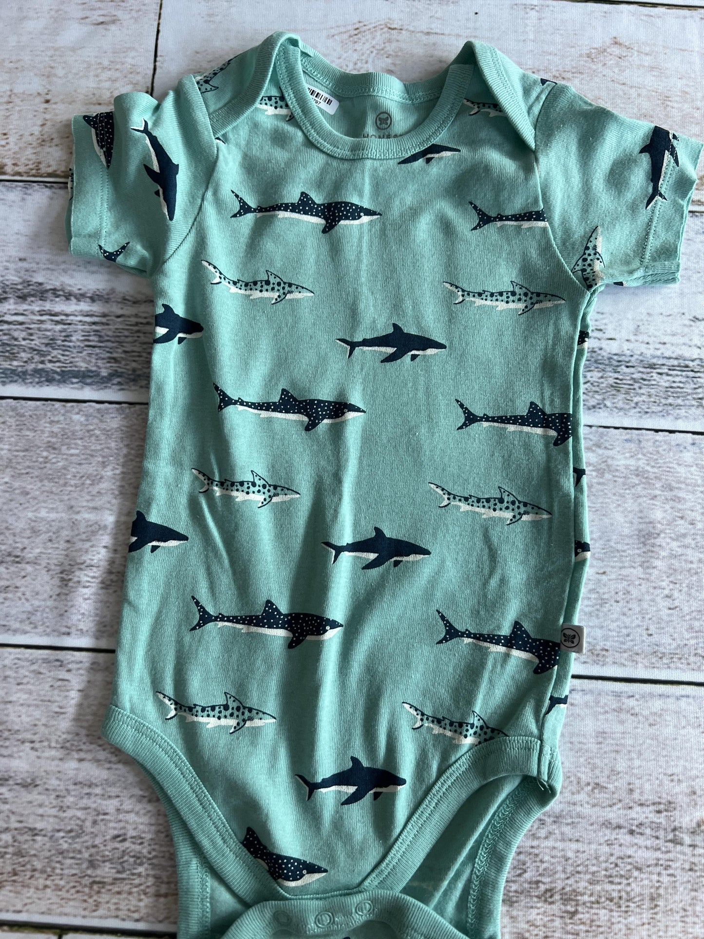 Honest co Boys Teal | Sharks Onesie Size: 18 months Teal | Sharks
