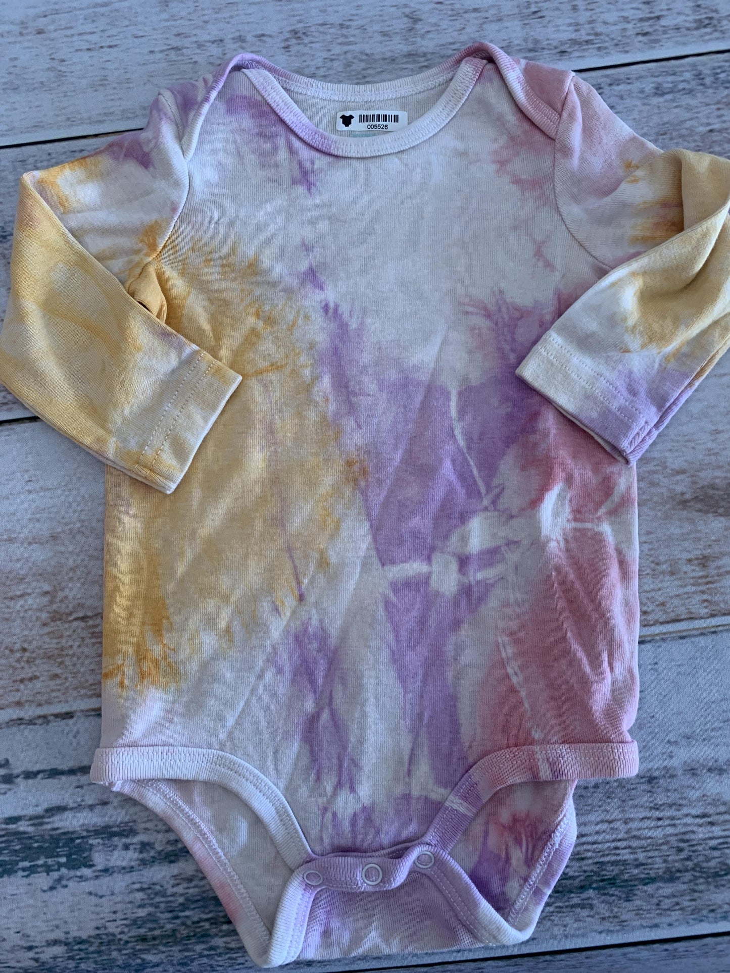 Primary Girls Tie Dye | orange | pink | purple Onesie Size: 3-6 months Tie Dye | orange | pink | purple