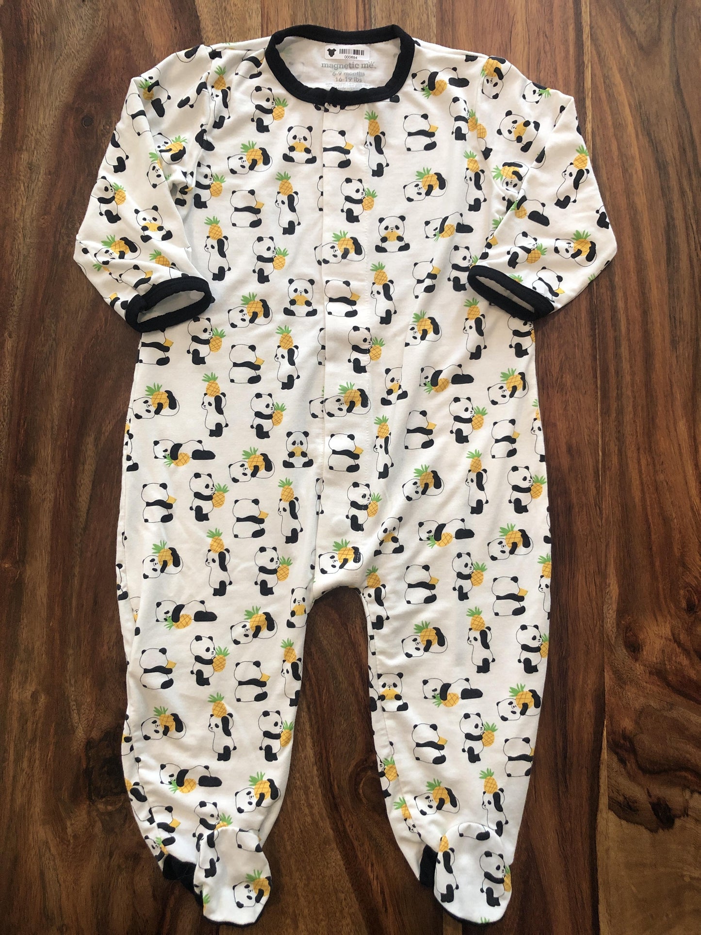 Magnetic Me Girls White | Black | bears Pajamas Size: 6-9 months White | Black | bears