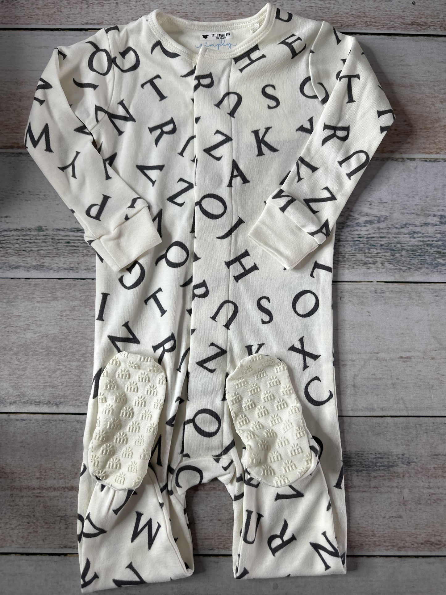 Magnetic Me Unisex White | Black Pajamas Size: 12 months White | Black