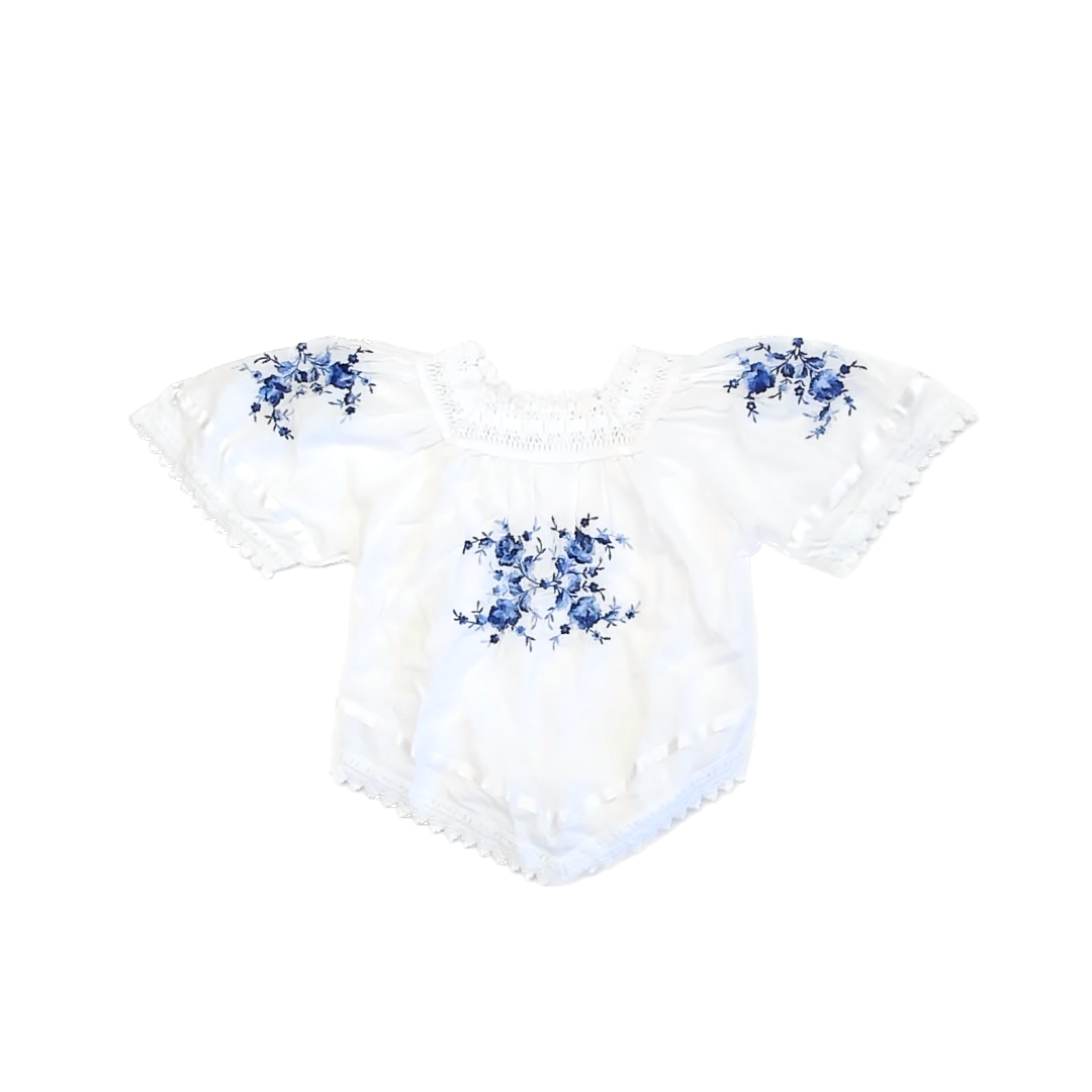Unknown Girls White | Blue Floral Blouse Size: 5T* White | Blue Floral