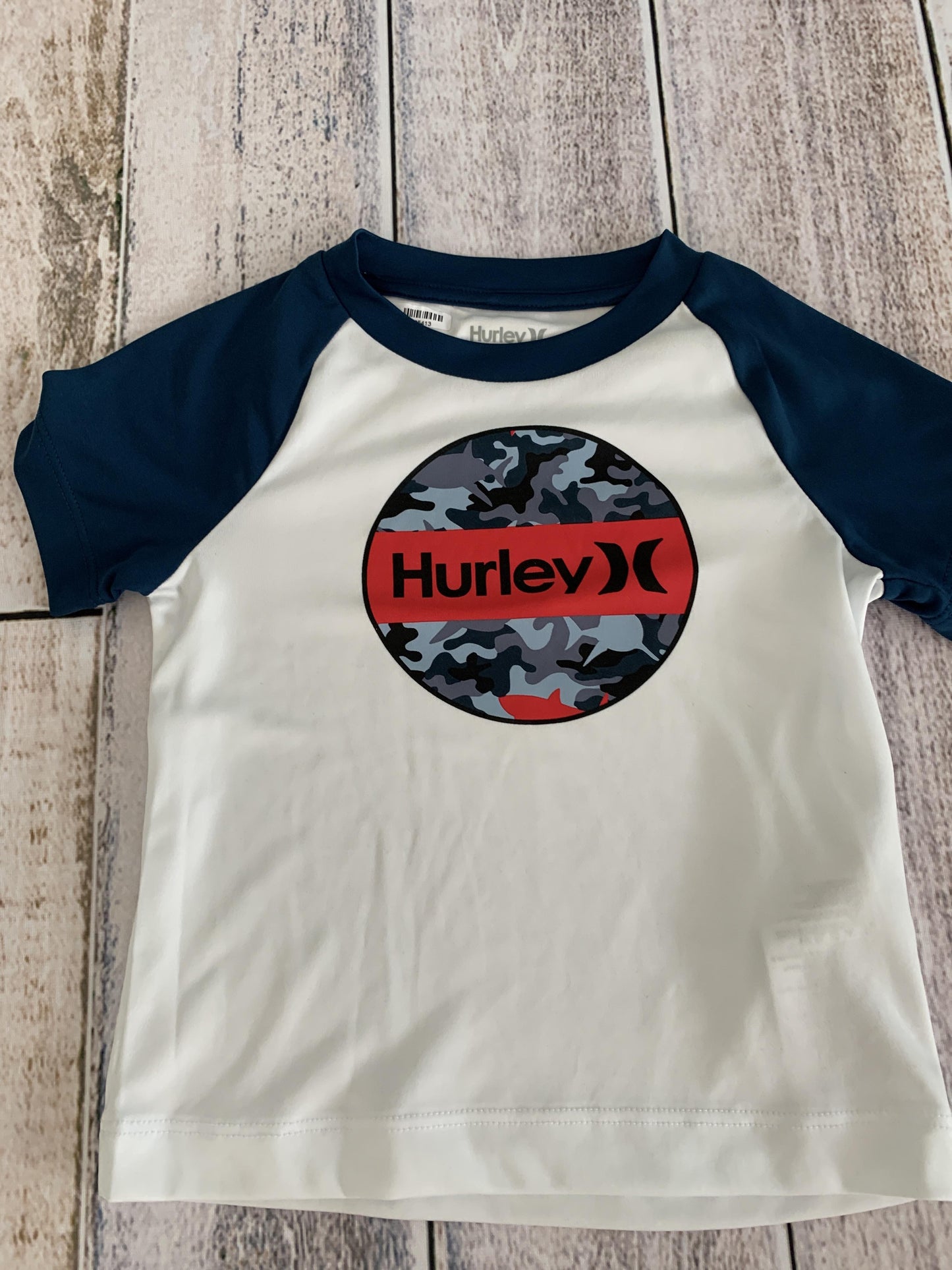 H&M Boys White | Graphic Swimwear Size: 2T White | Graphic
