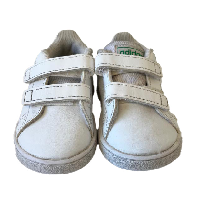 Adidas Unisex White | Green Sneakers Size: 4 Infant White | Green