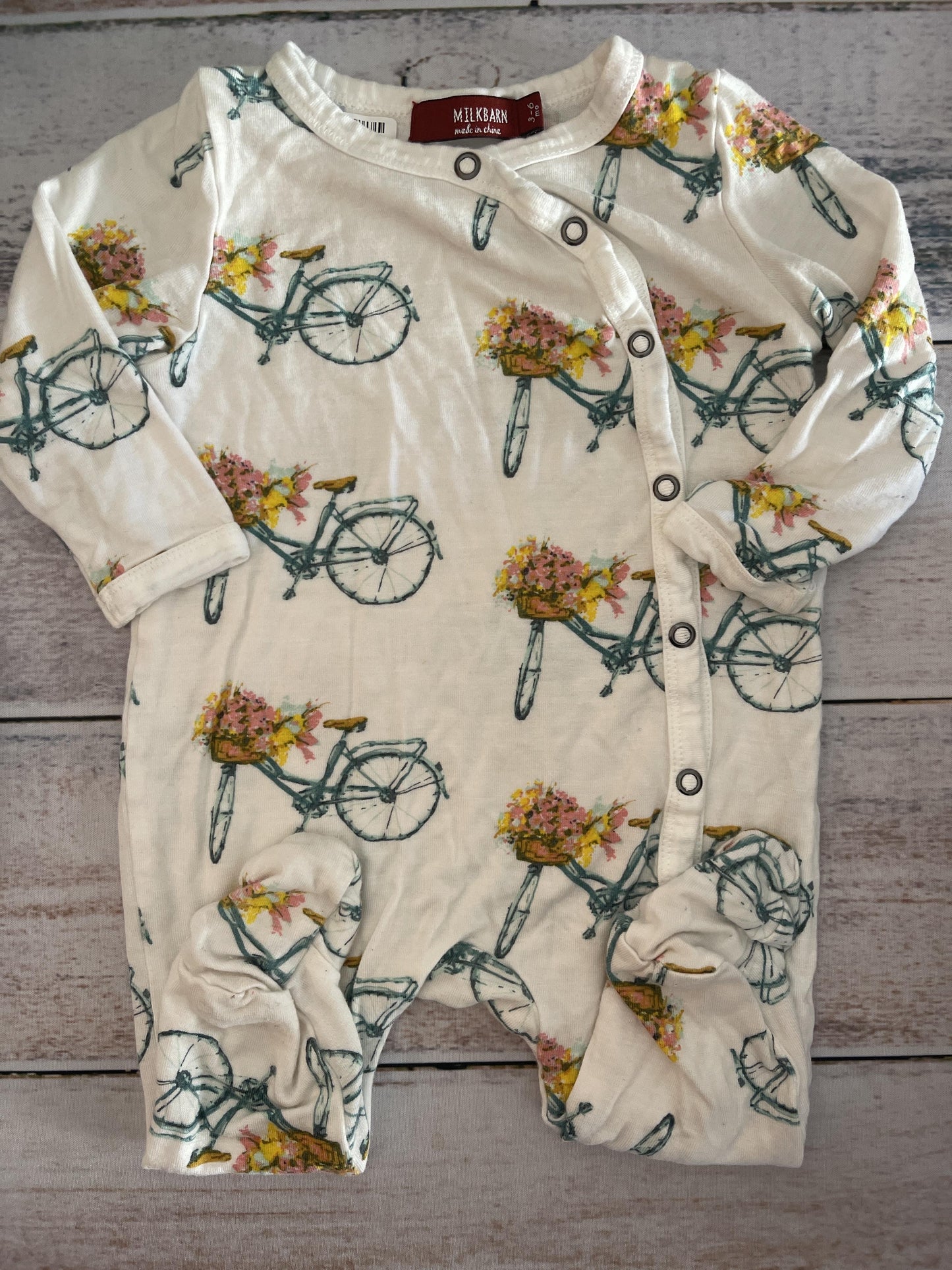 Milkbarn Girls White | light green | Pink floral Pajamas Size: 3-6 months White | light green | Pink floral