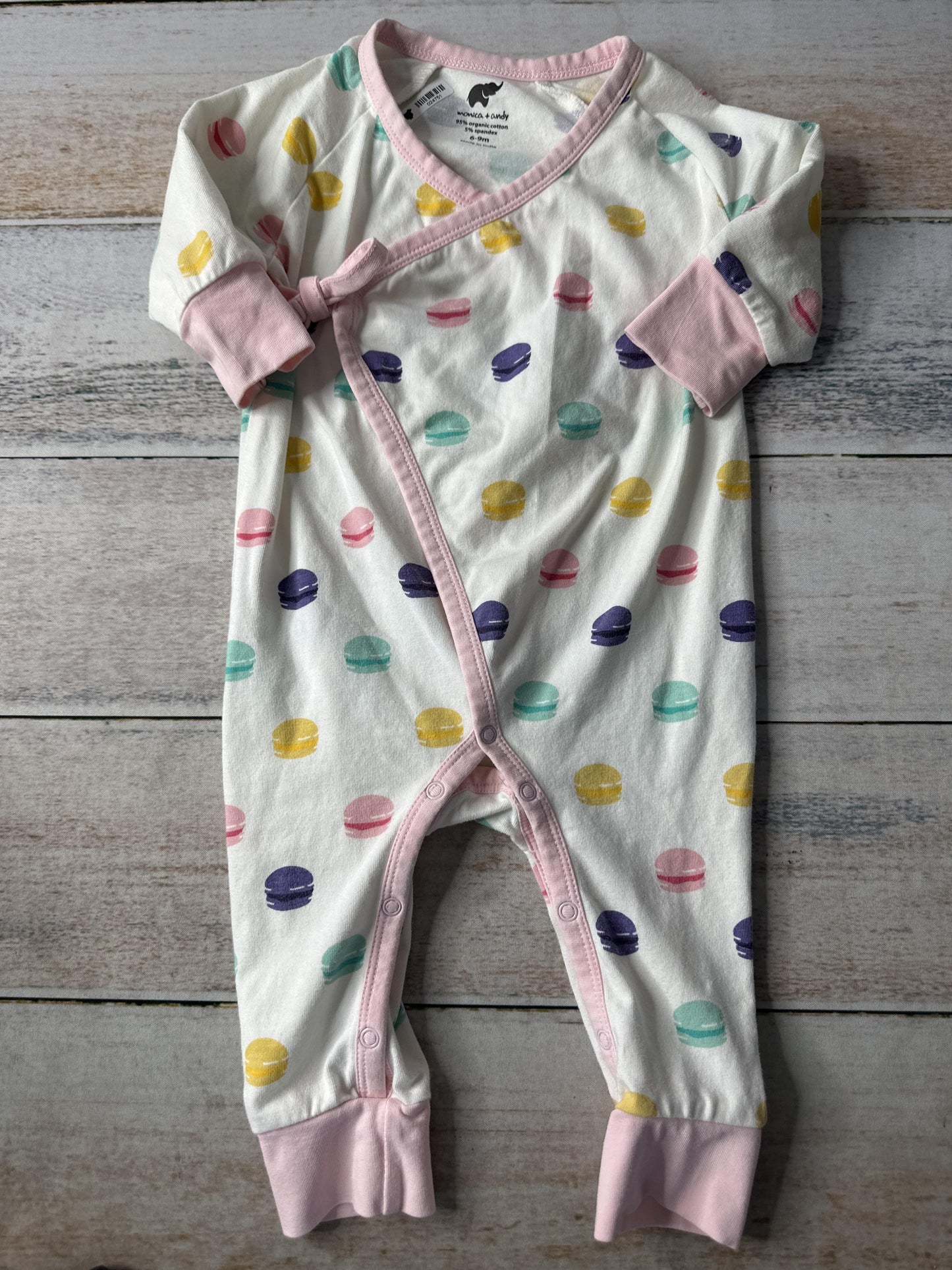 Monica + Andy Unisex White | light green | Turquoise | pink Long Sleeve Outfit Size: 6-9 months White | light green | Turquoise | pink