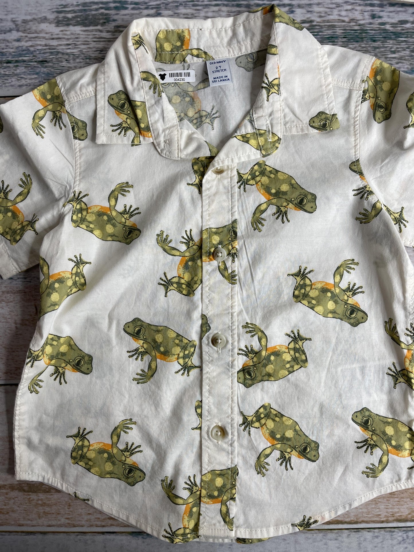 Old Navy Boys White | light green Button Down Short Sleeve Size: 2T White | light green