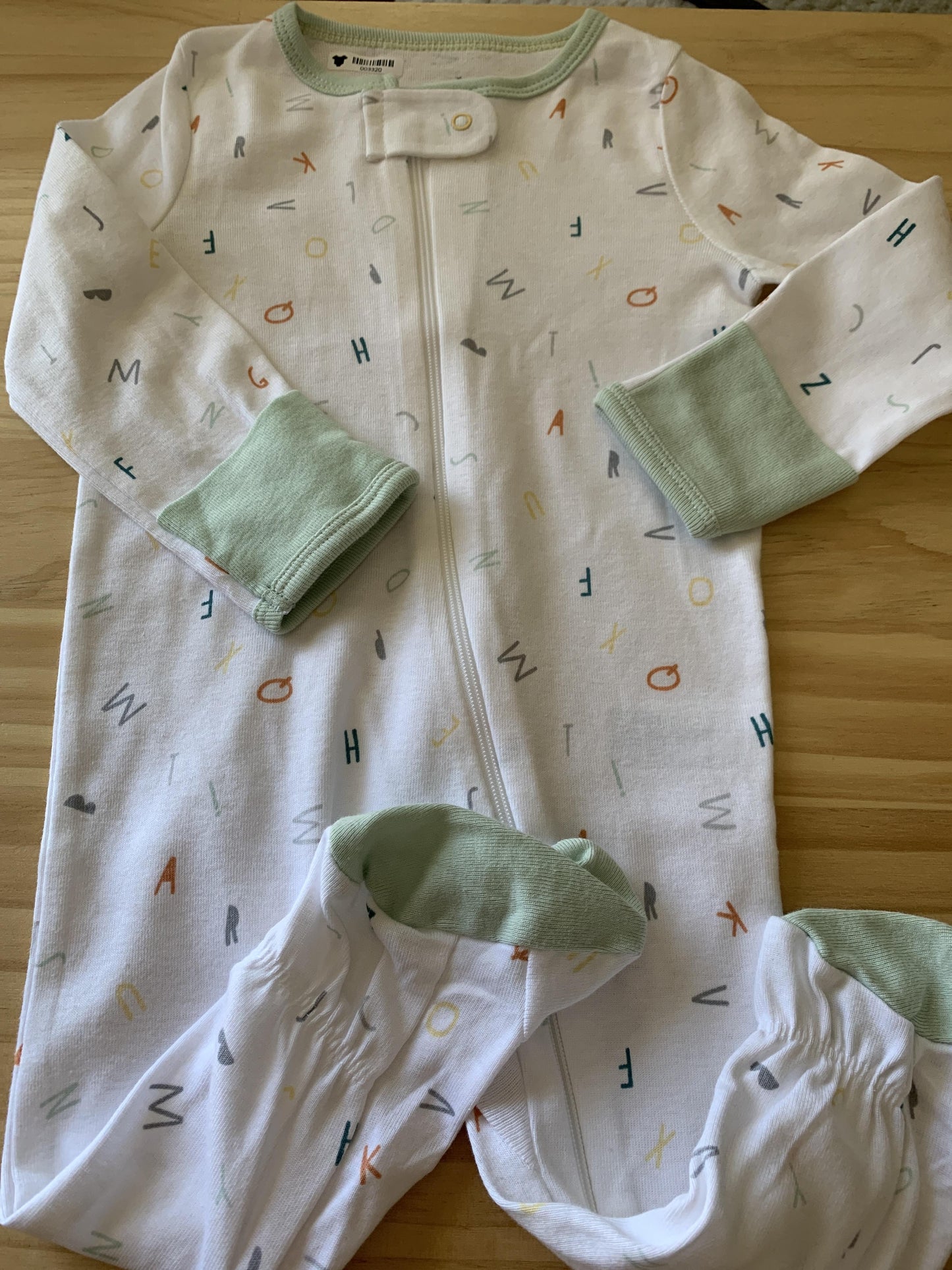 Cloud Island Unisex White | Mint | Words Pajamas Size: 6-9 months White | Mint | Words