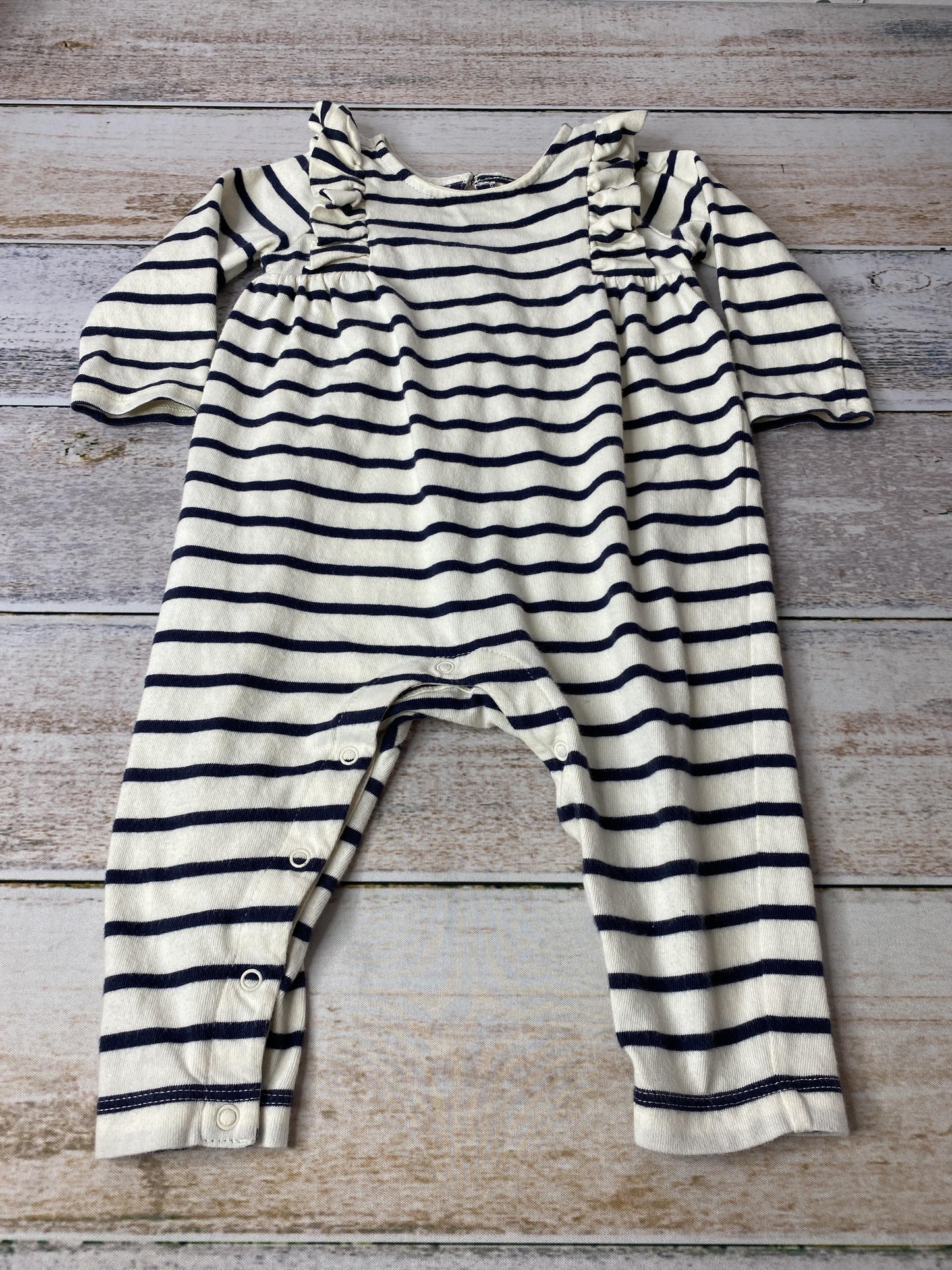 Tea Girls White | Navy Blue | Stripe Long Sleeve Outfit Size: 6-9 months White | Navy Blue | Stripe