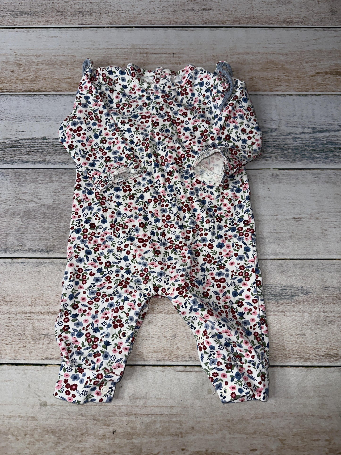 Oliver & Rain Girls White | Pink floral Long Sleeve Outfit Size: 3 months White | Pink floral