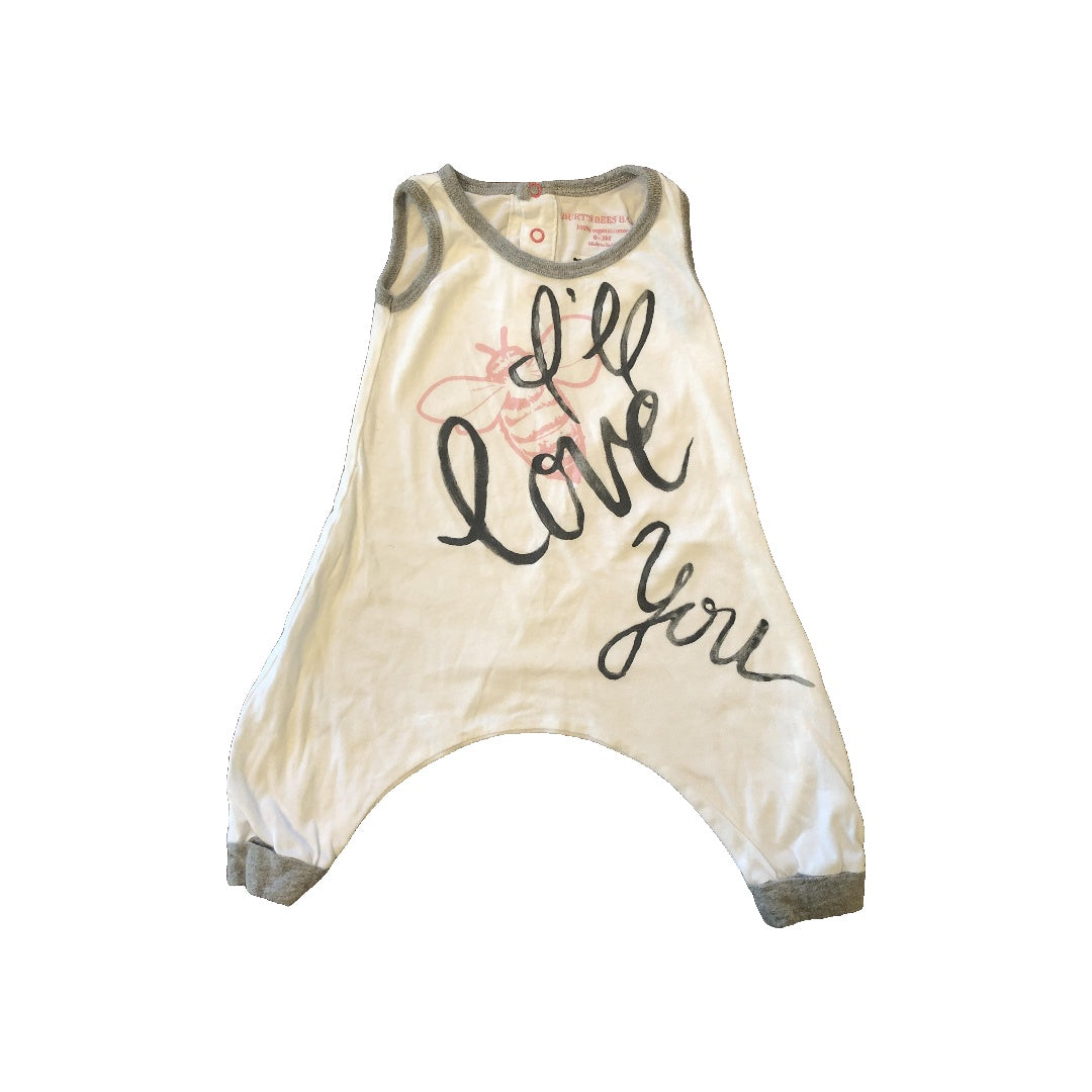 Burt's Bees Girls White | pink | Grey Romper Size: 0-3 months White | pink | Grey