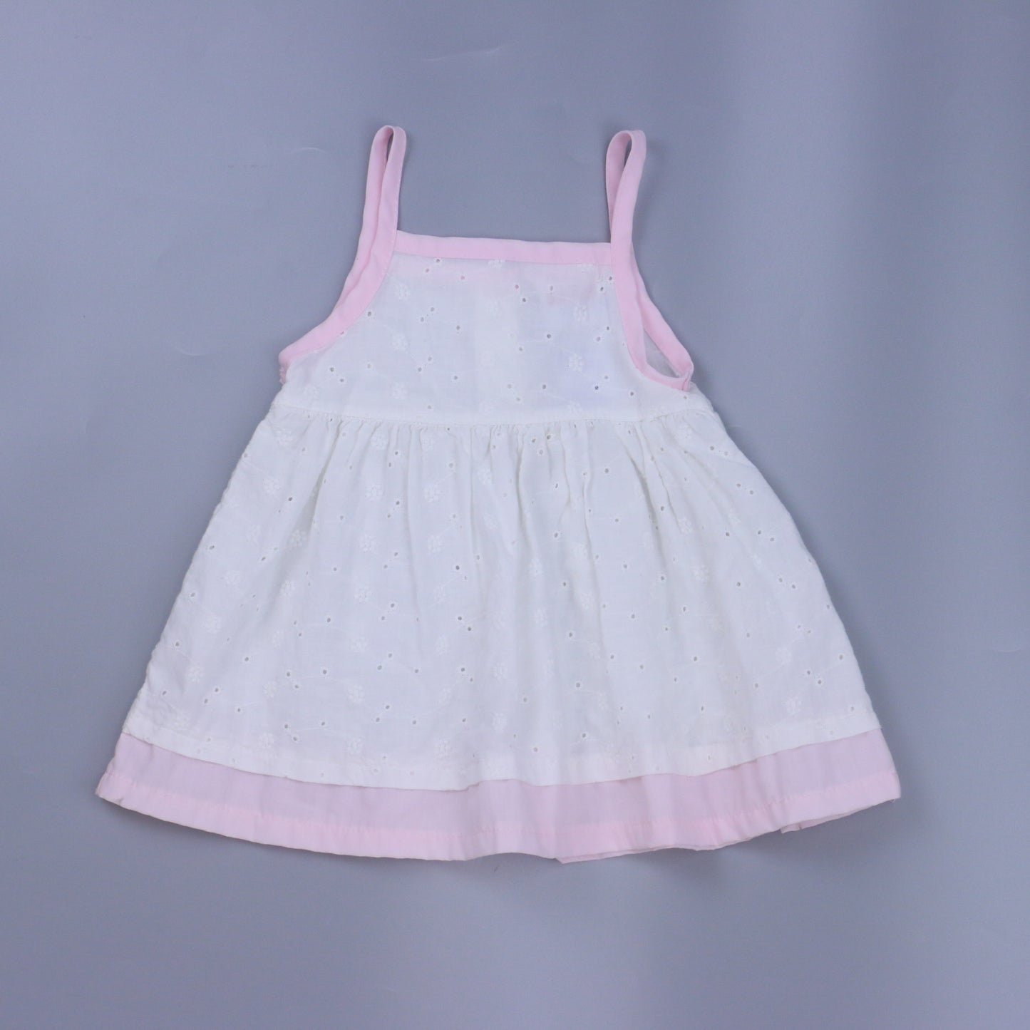 Snugabye Girls White | Pink Sun Dress Size: 3-6 Months White | Pink