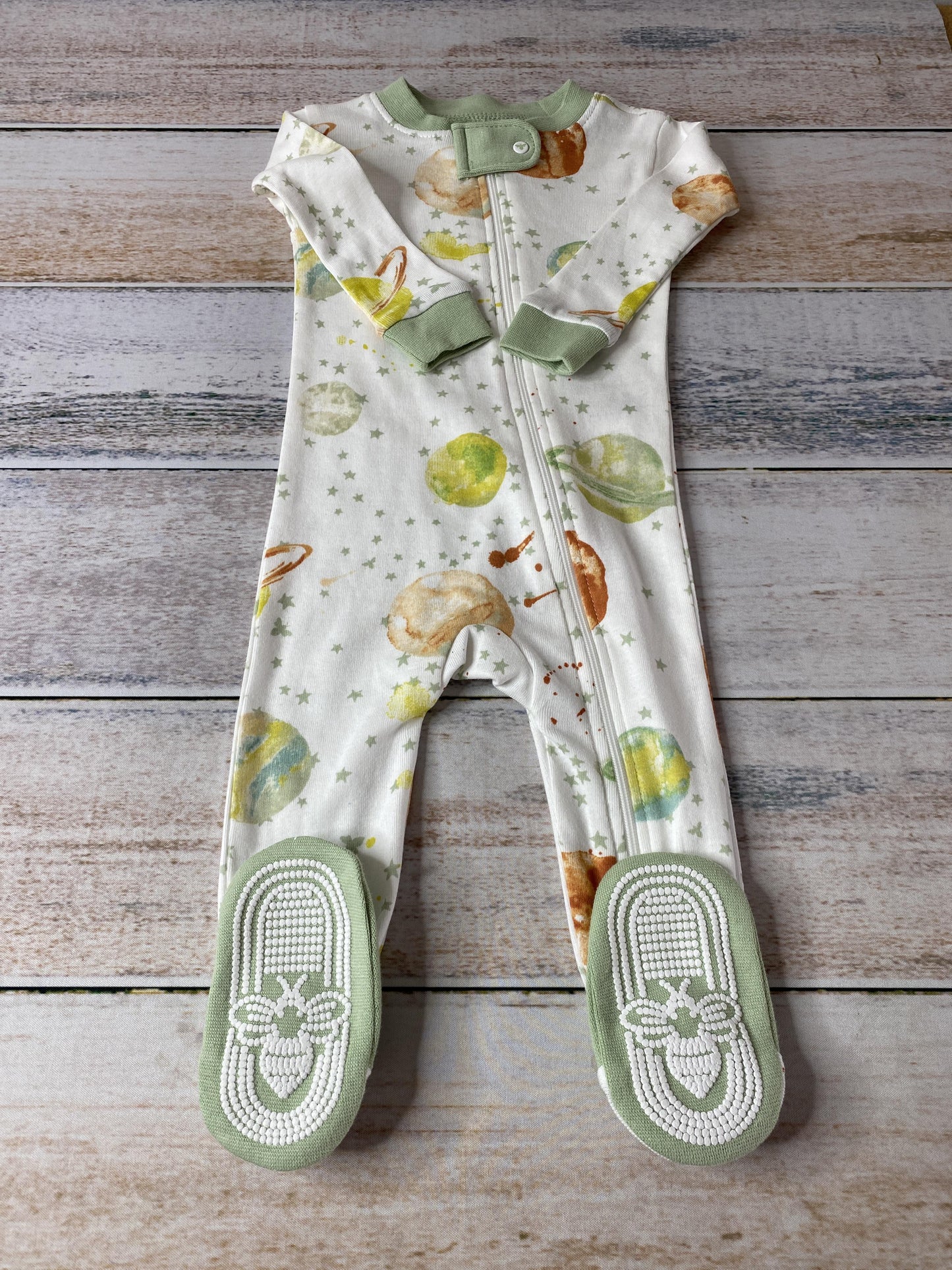 Burt's Bees Unisex White | Planets Pajamas Size: 3-6 months White | Planets