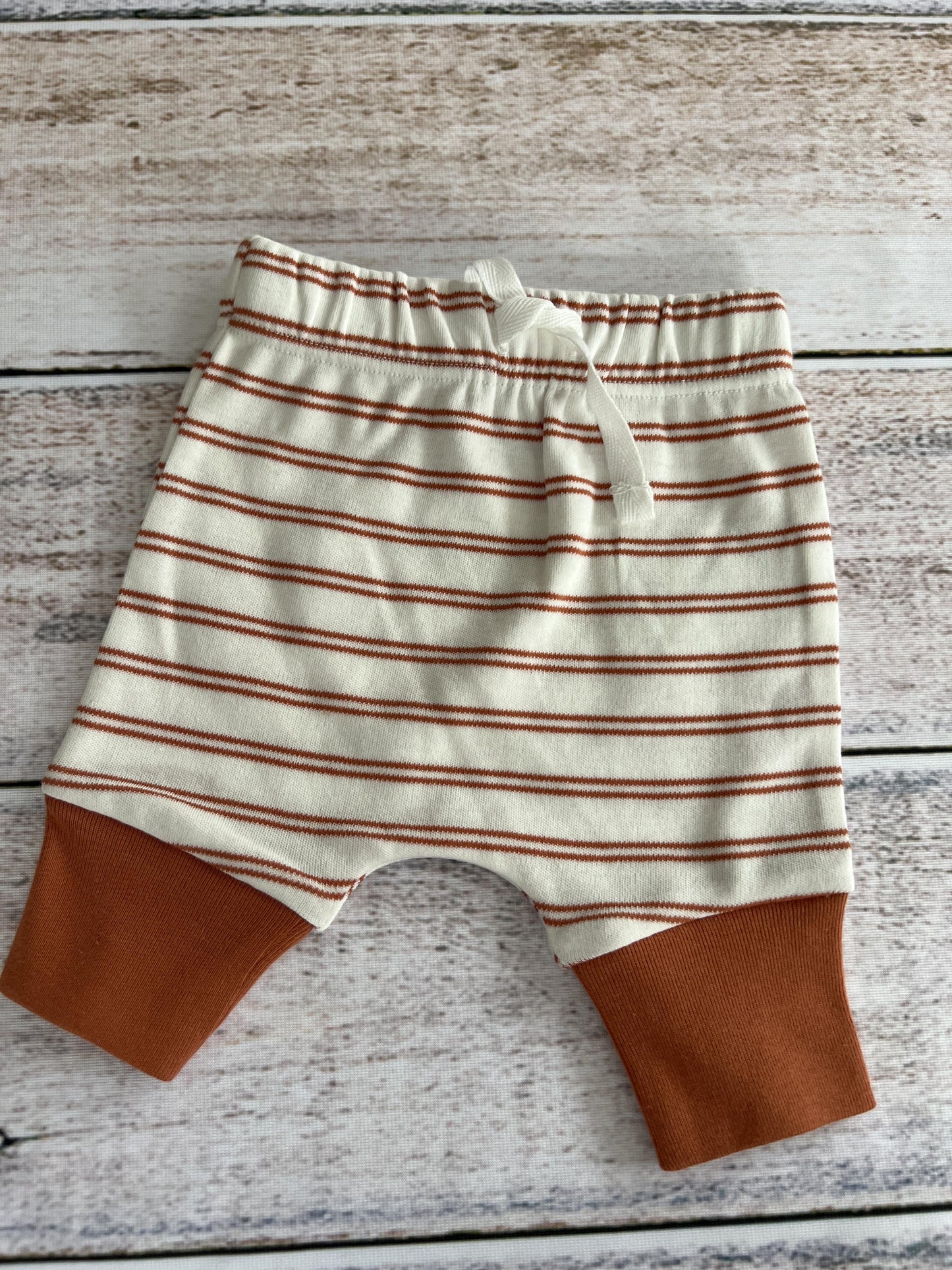 Mac and Moon Unisex White | Rust | Stripe Pants Size: Newborn White | Rust | Stripe