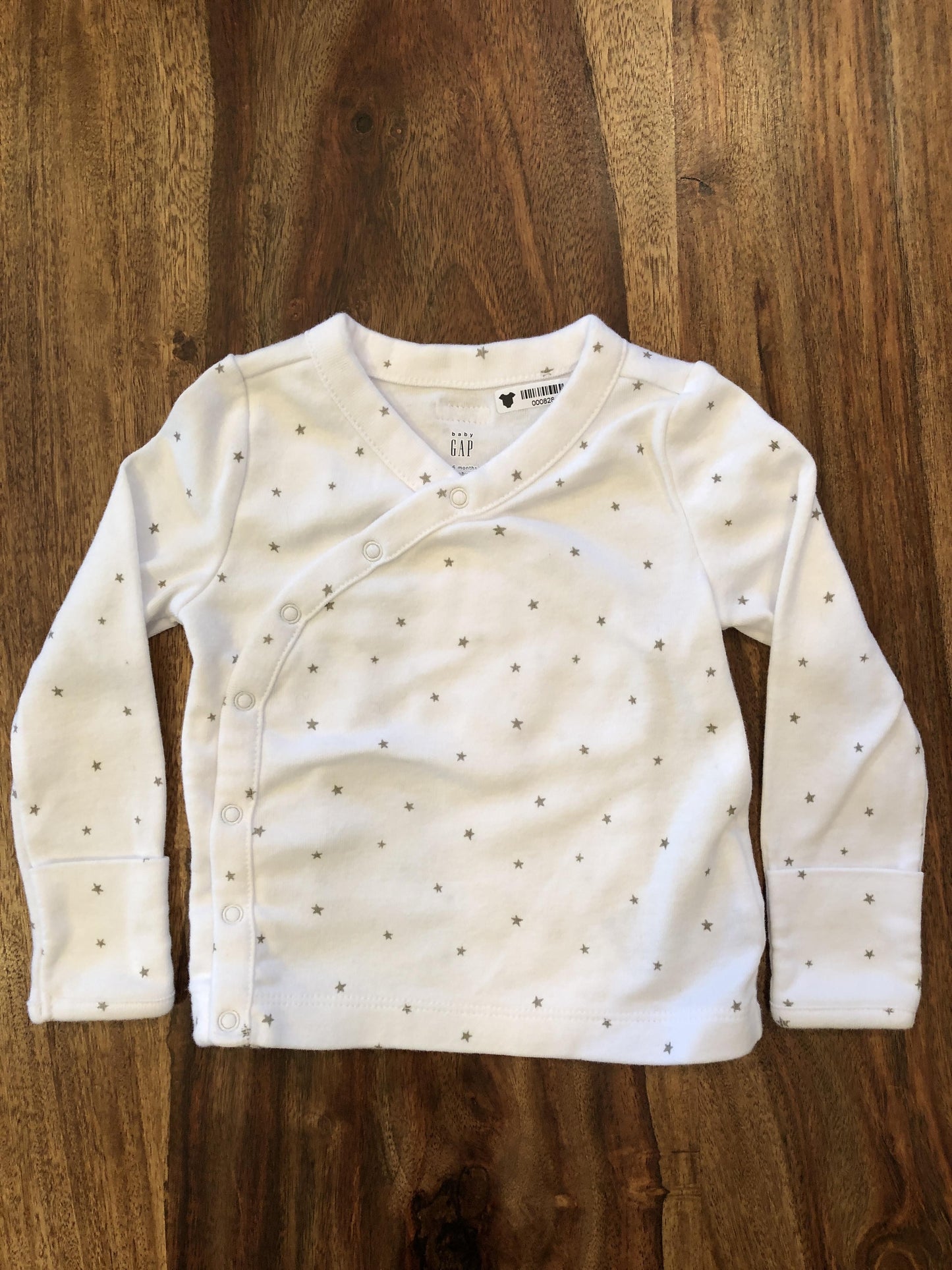 Gap Unisex White | Stars Pajamas Size: 3-6 months White | Stars
