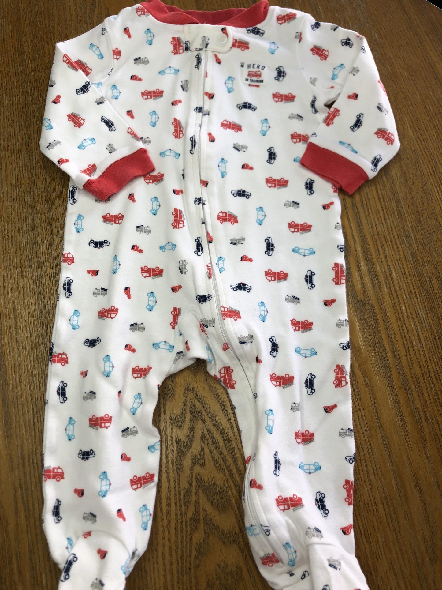 Carters Boys White | Trucks Pajamas Size: 6-9 months White | Trucks