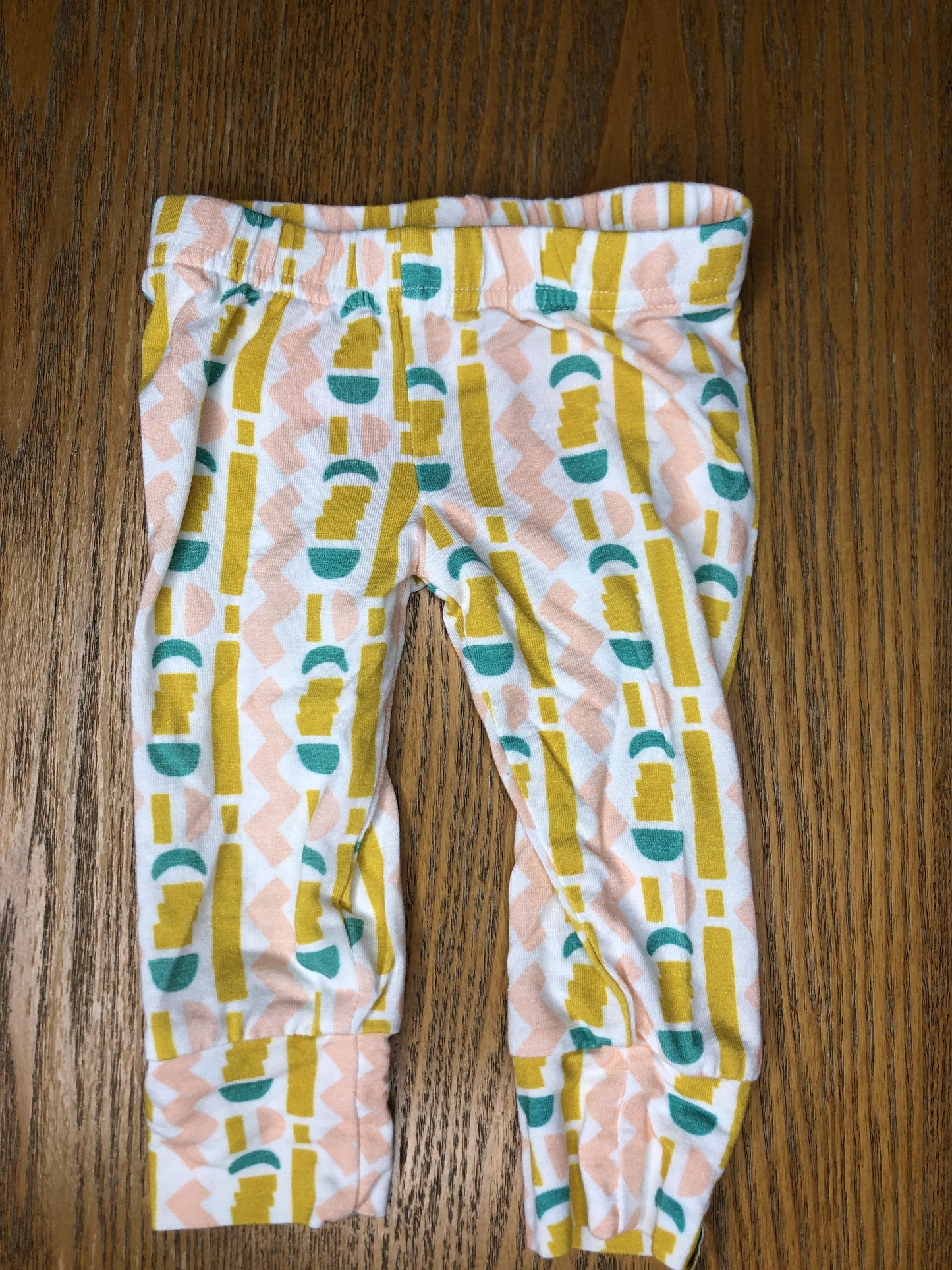 Clover Baby & Kids Girls White | Yellow | light green Pajamas Size: 3-6 months White | Yellow | light green