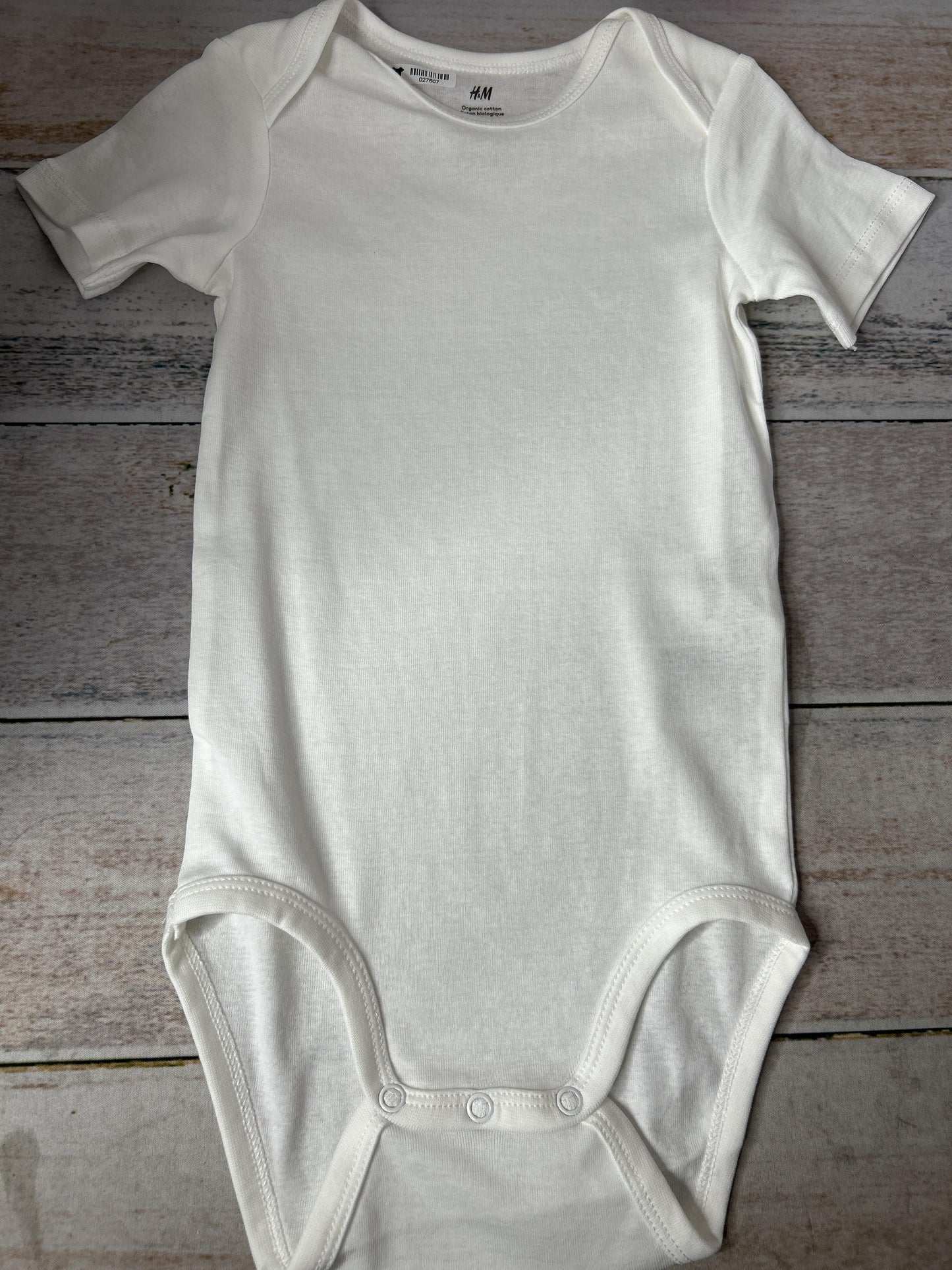H&M Unisex White Onesie Size: 2 White