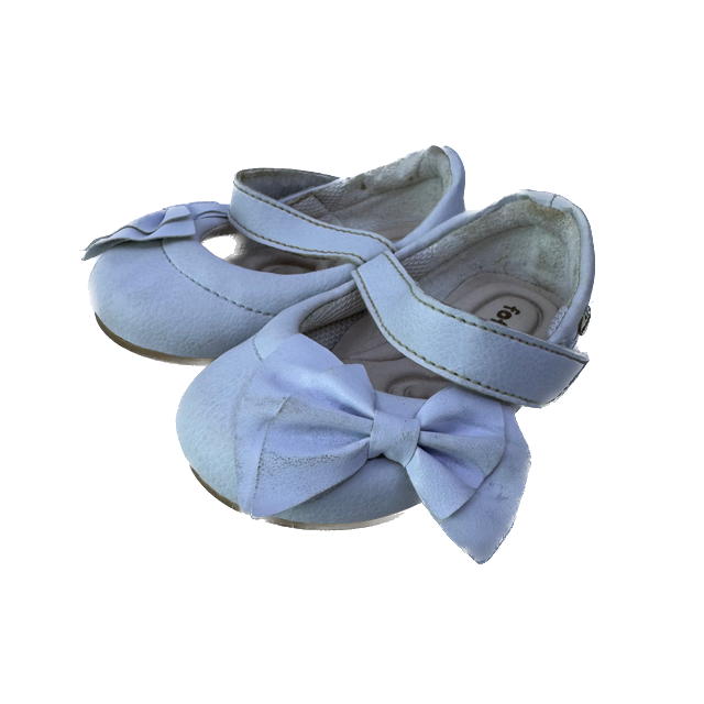Fofofe Girls White Shoes Size: EU 20 (US5) White