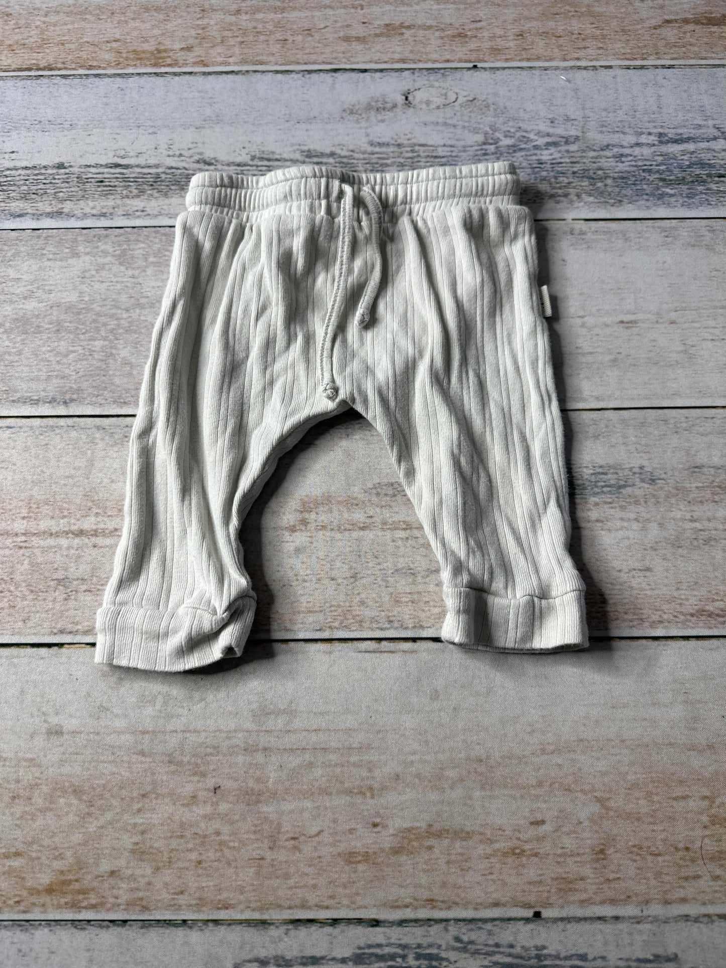 Antebies Unisex White Pants Size: 3-6 months White
