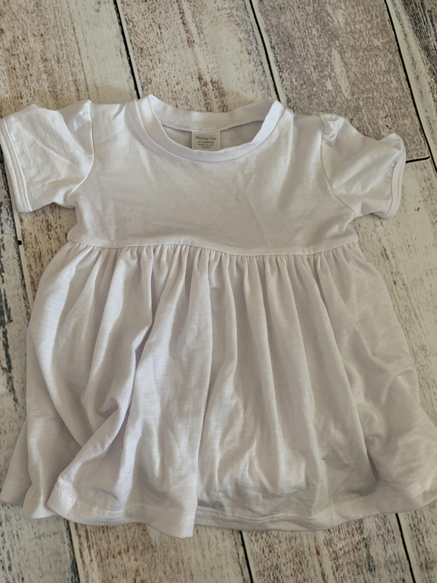 Peasy Girls White Dress Size: 6-9 months White