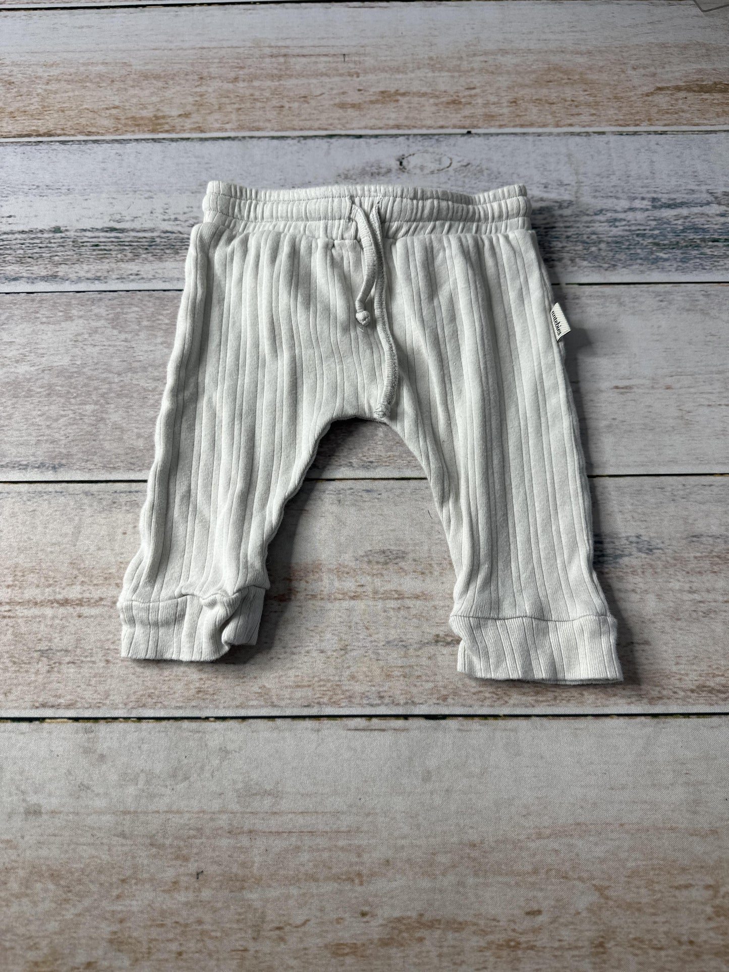 Antebies Unisex White Pants Size: 3-6 months White