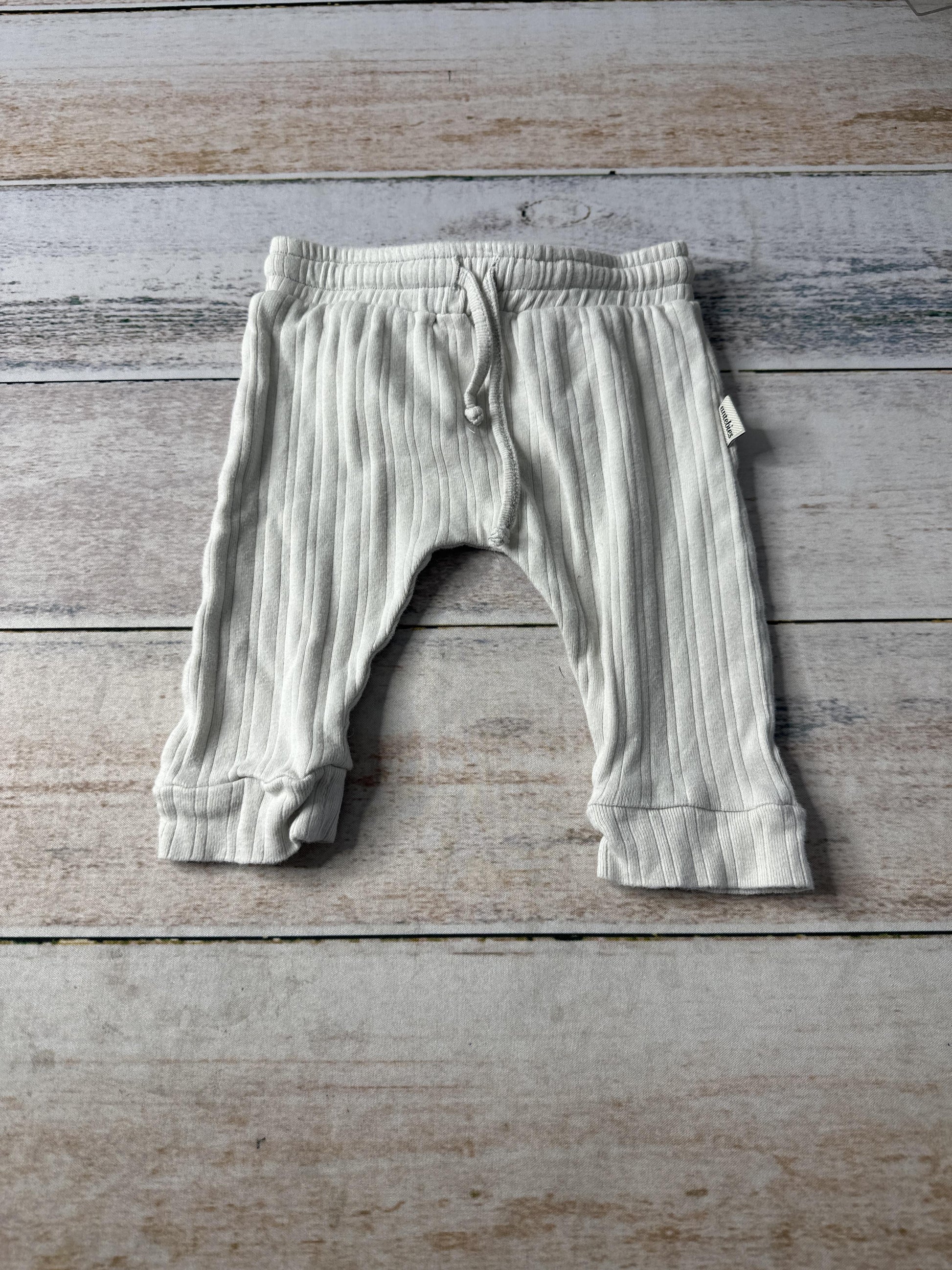 Antebies Unisex White Pants Size: 3-6 months White