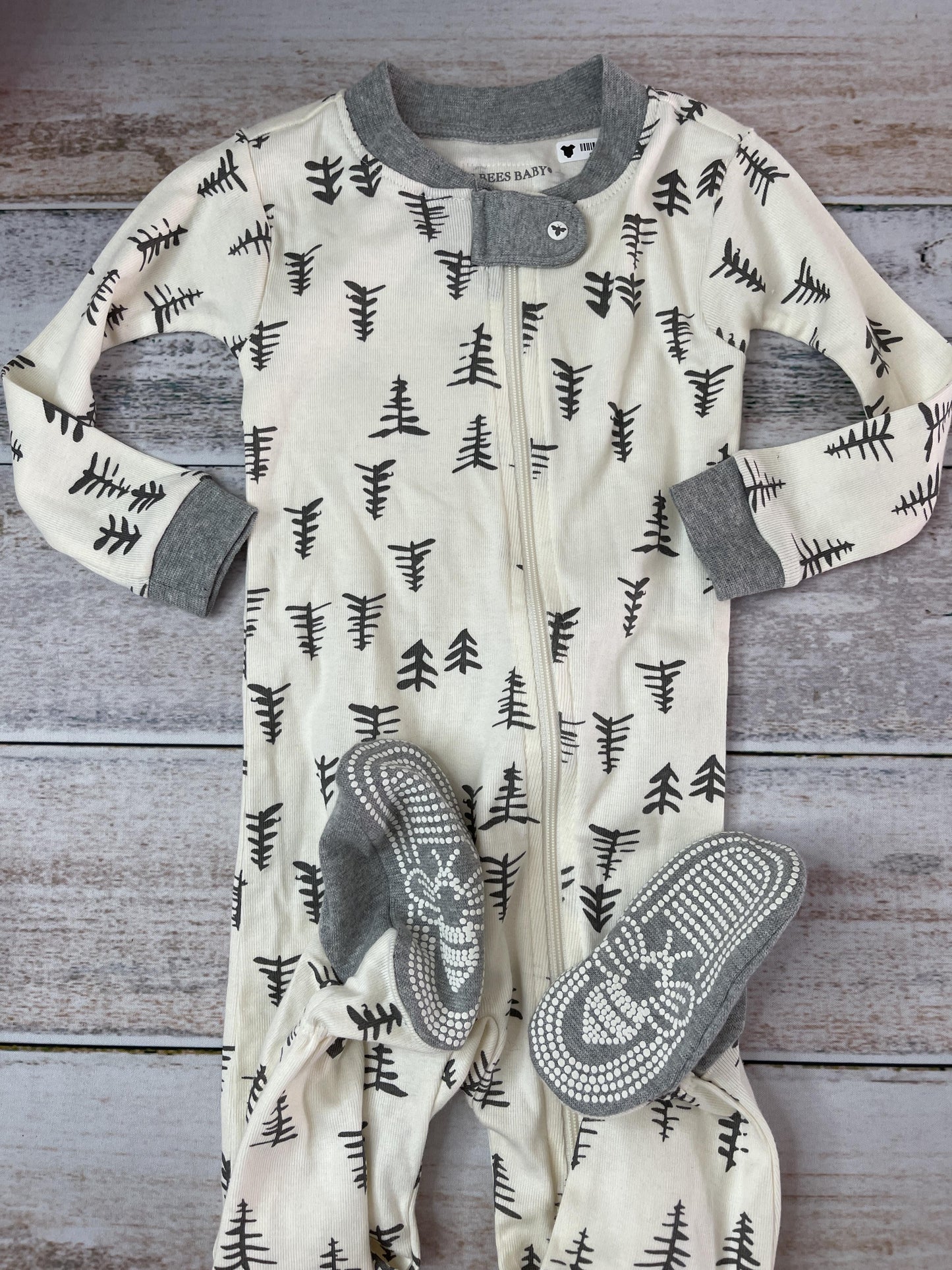 Burt's Bees Boys Wool White | Grey Pajamas Size: 12 months Wool White | Grey