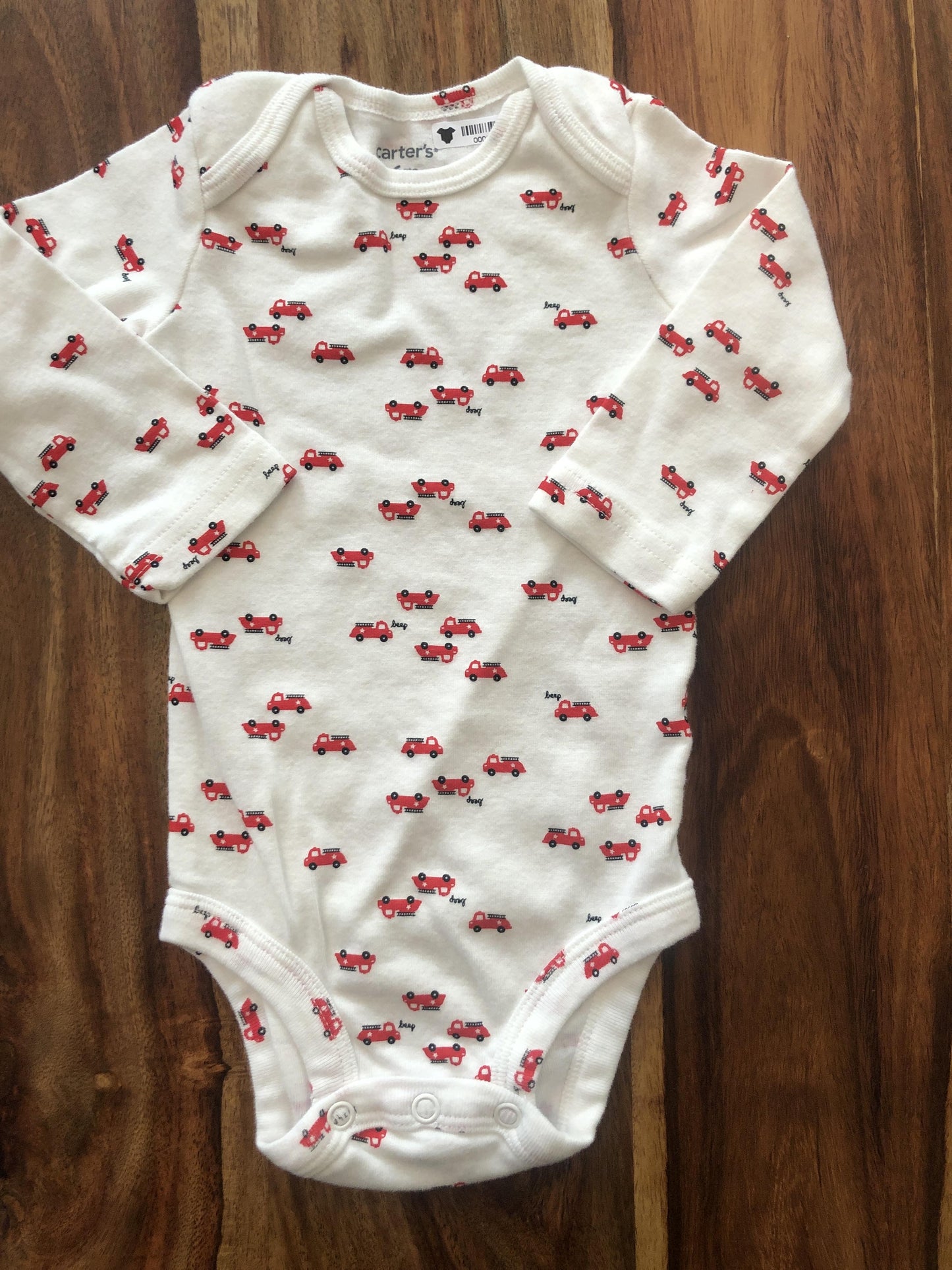 Carters Boys Wool White Onesie Size: 6 months Wool White