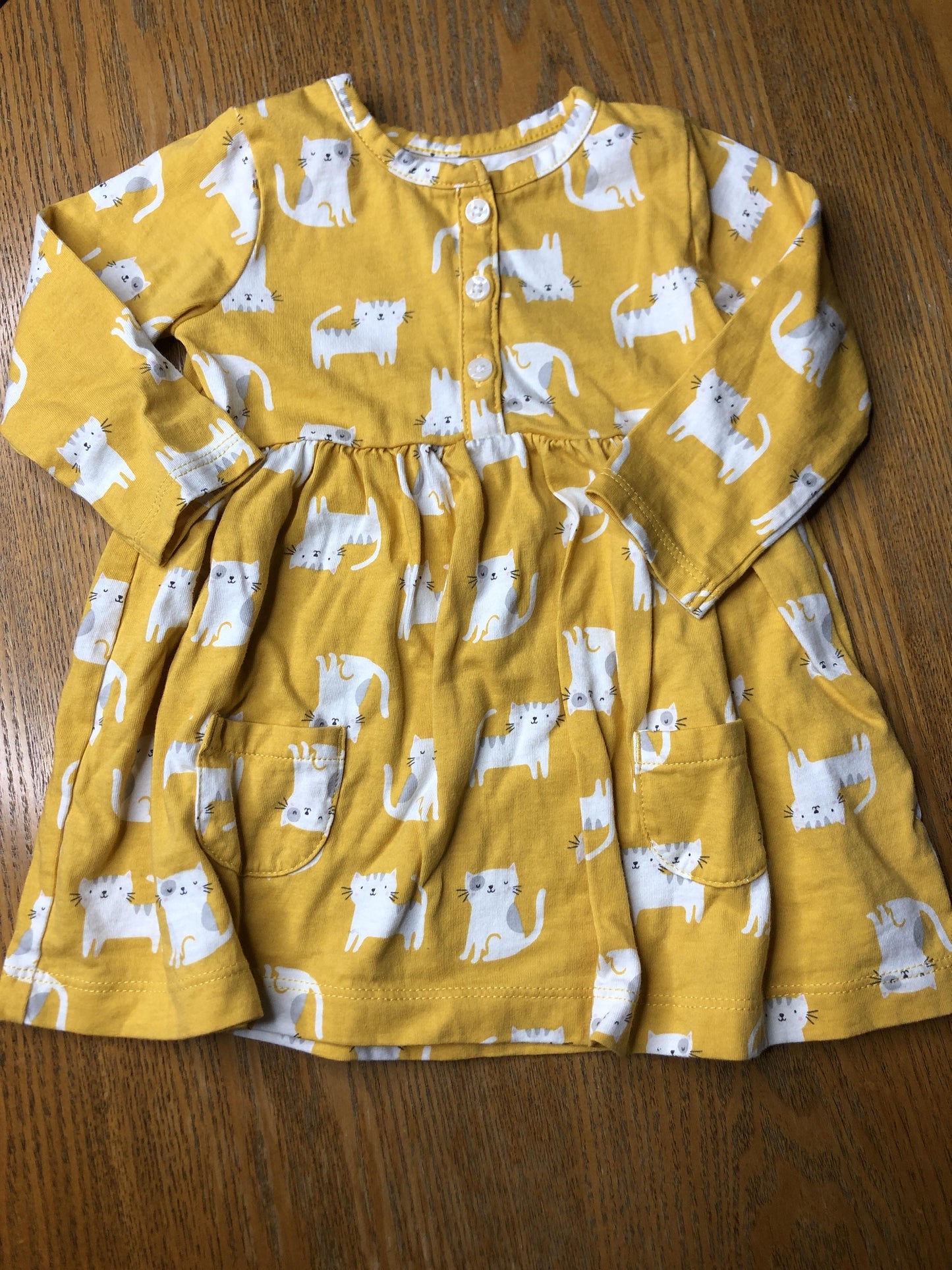 Carters Girls Yellow | animals Dress Size: 3-6 months Yellow | animals