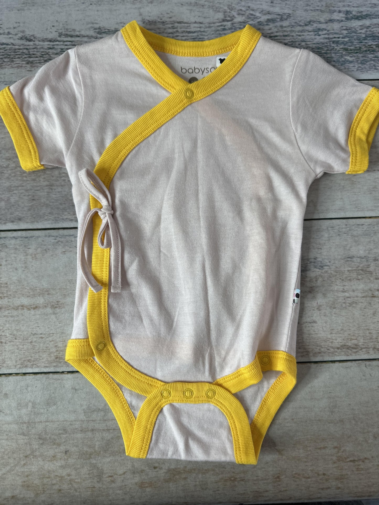Babysoy Unisex Yellow | cream Onesie Size: 0-3 months Yellow | cream