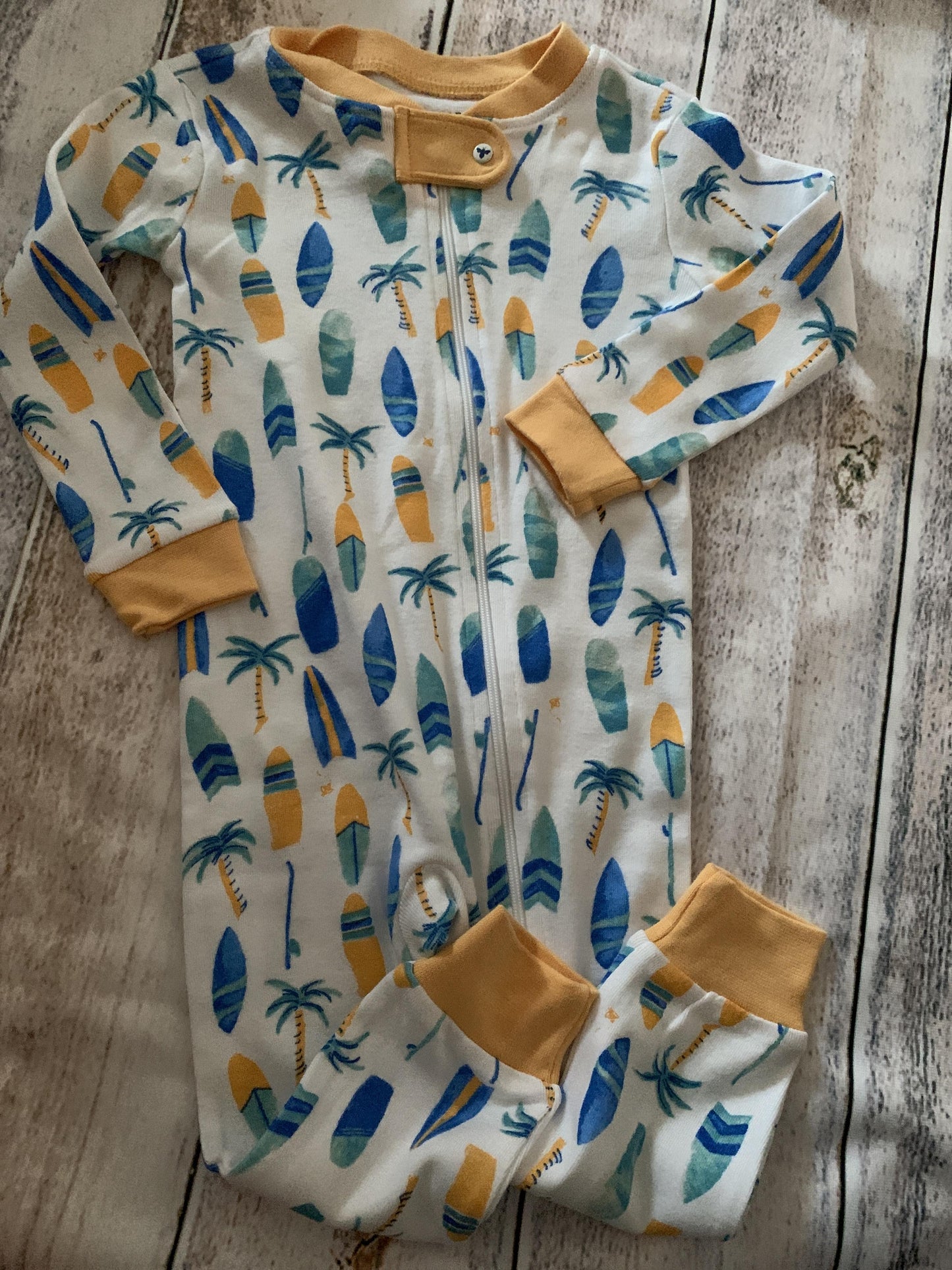 Burt's Bees Boys Yellow | Teal | Blue | Tropical Pajamas Size: 12M Yellow | Teal | Blue | Tropical