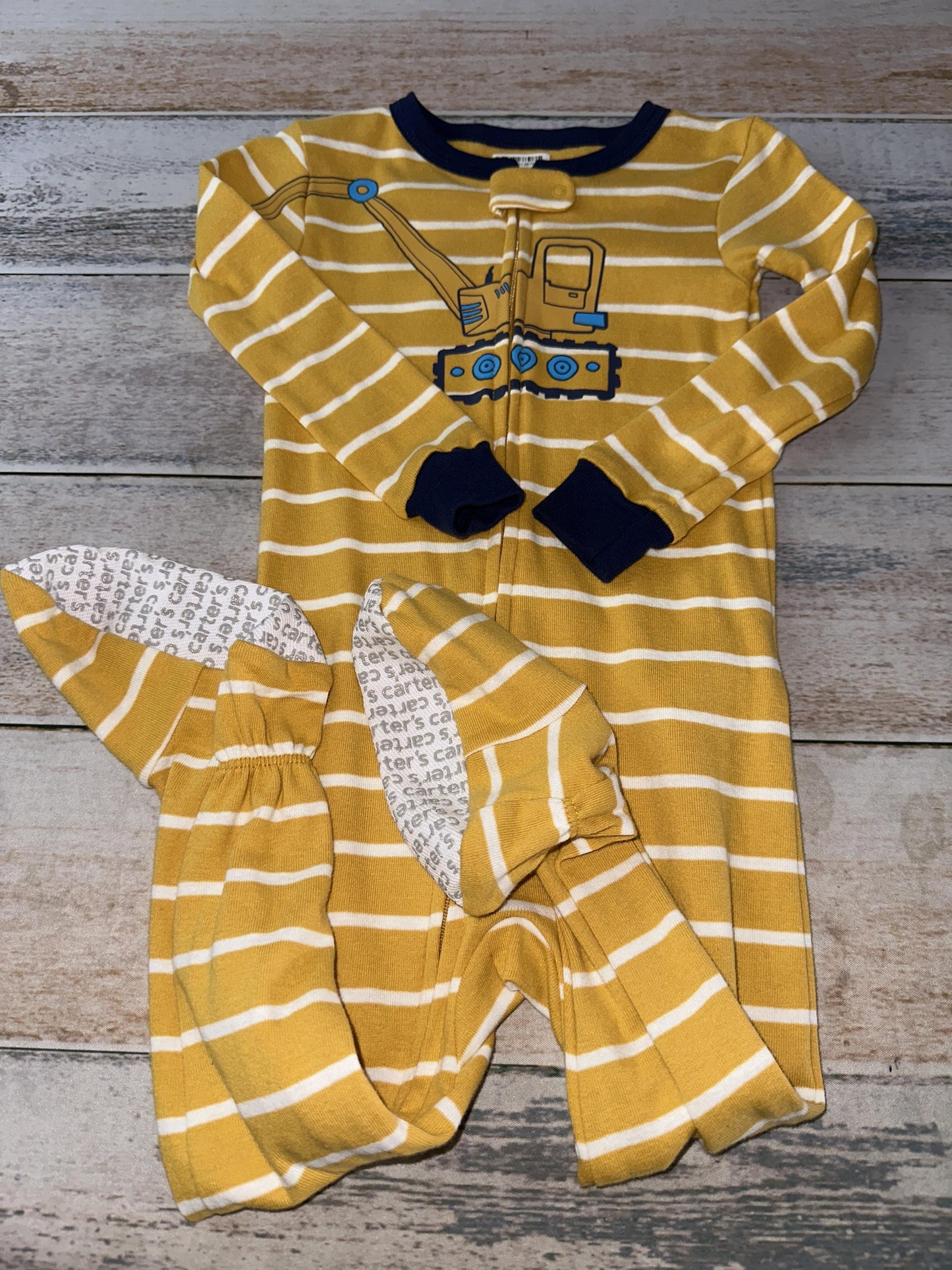 Carters Boys Yellow | White Pajamas Size: 24 months Yellow | White