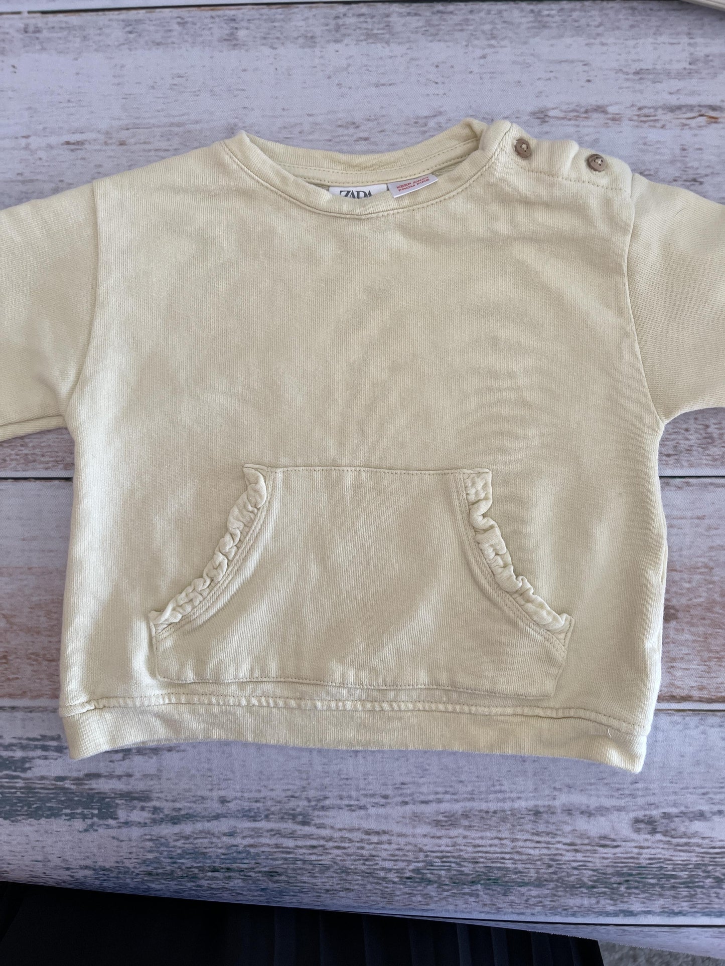 Zara Girls Yellow Sweatshirt Size: 9-12 Months Yellow