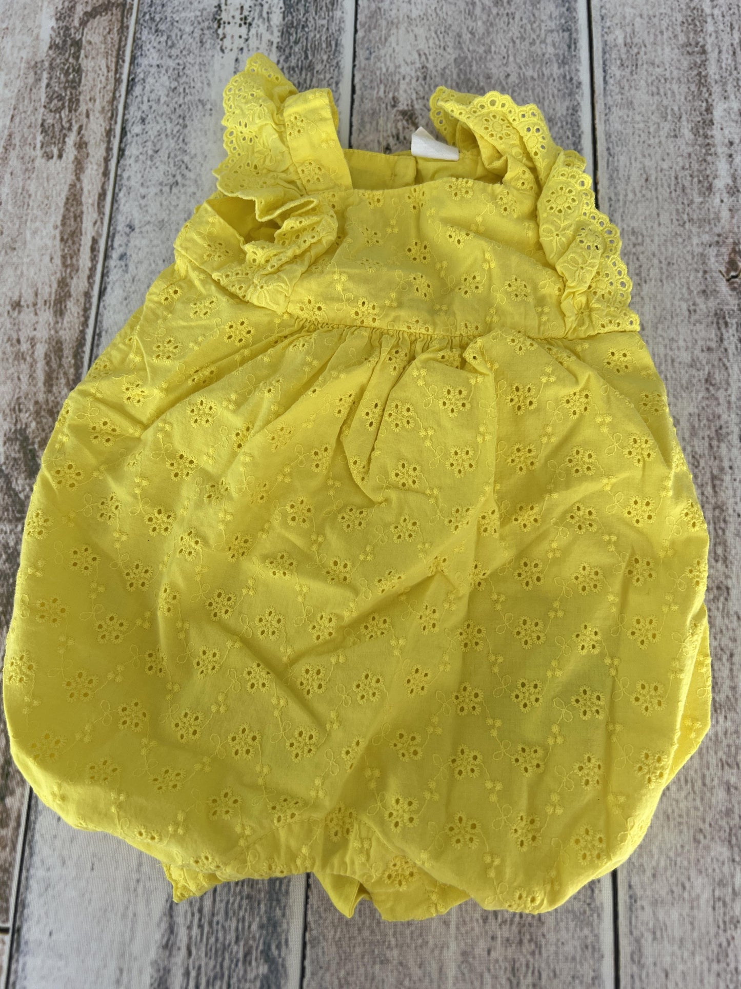 Gap Girls Yellow Romper Size: 9-12 Months Yellow