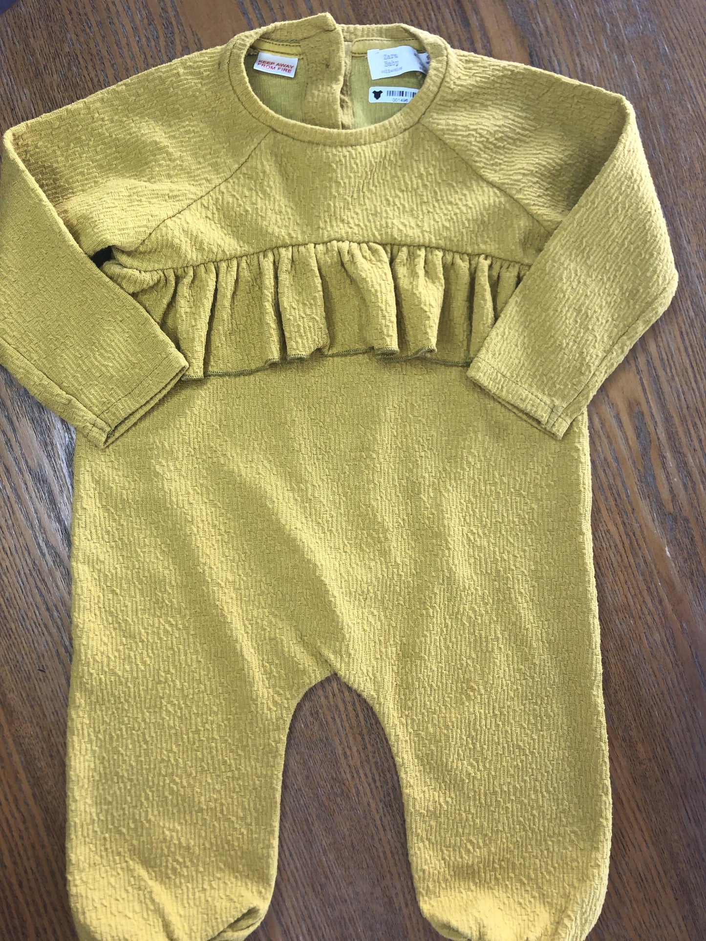 Zara Girls Yellow Long Sleeve Outfit Size: 9-12 Months Yellow