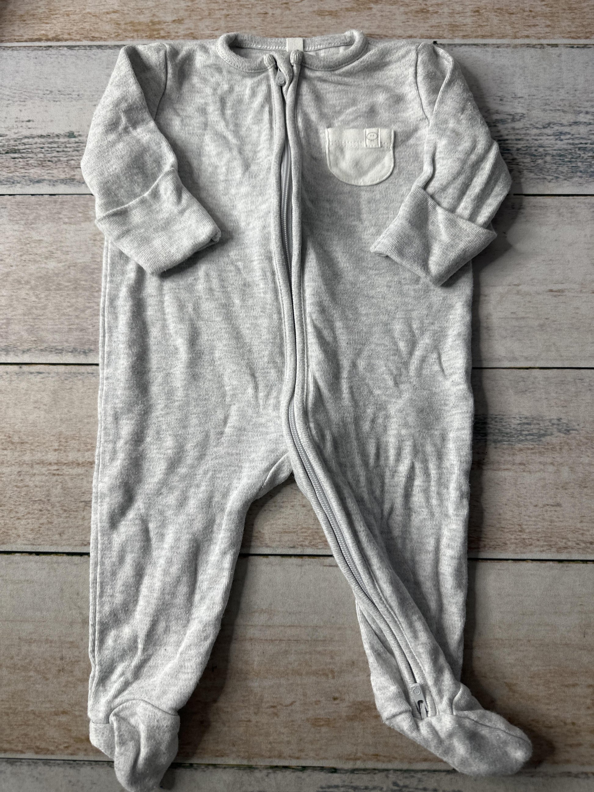 Unisex Pajamas Size: 0-3 months