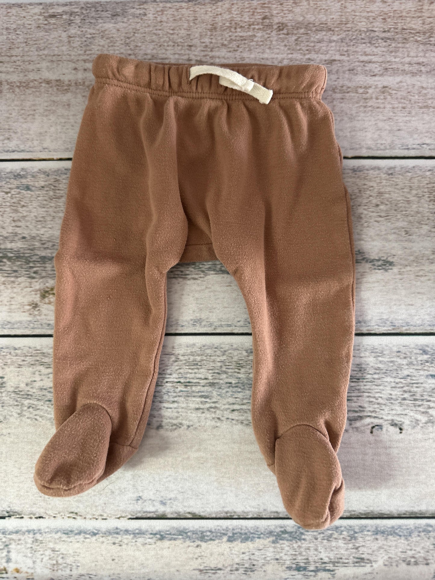 Unisex Pants Size: 0-3 months