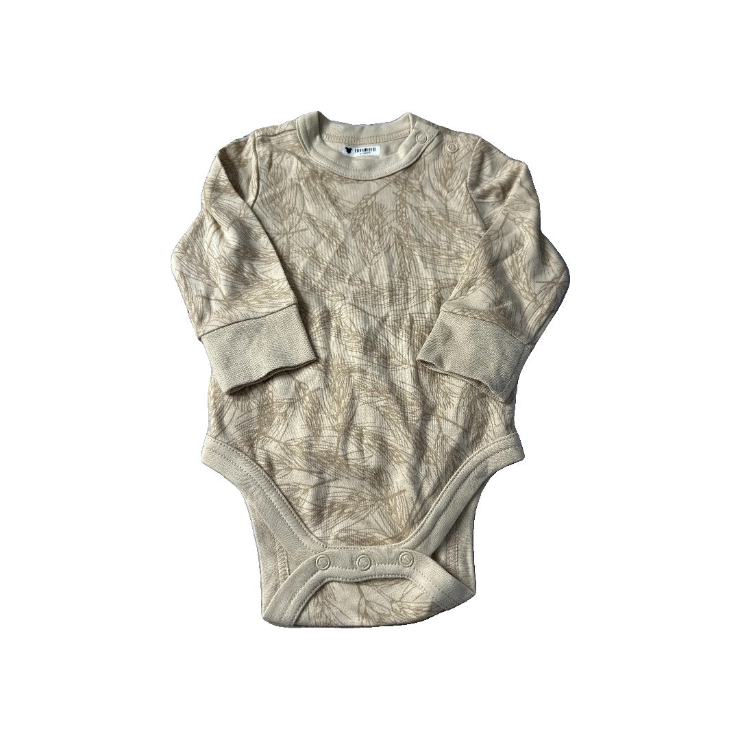 Goumi Unisex Onesie Size: 0-3 months