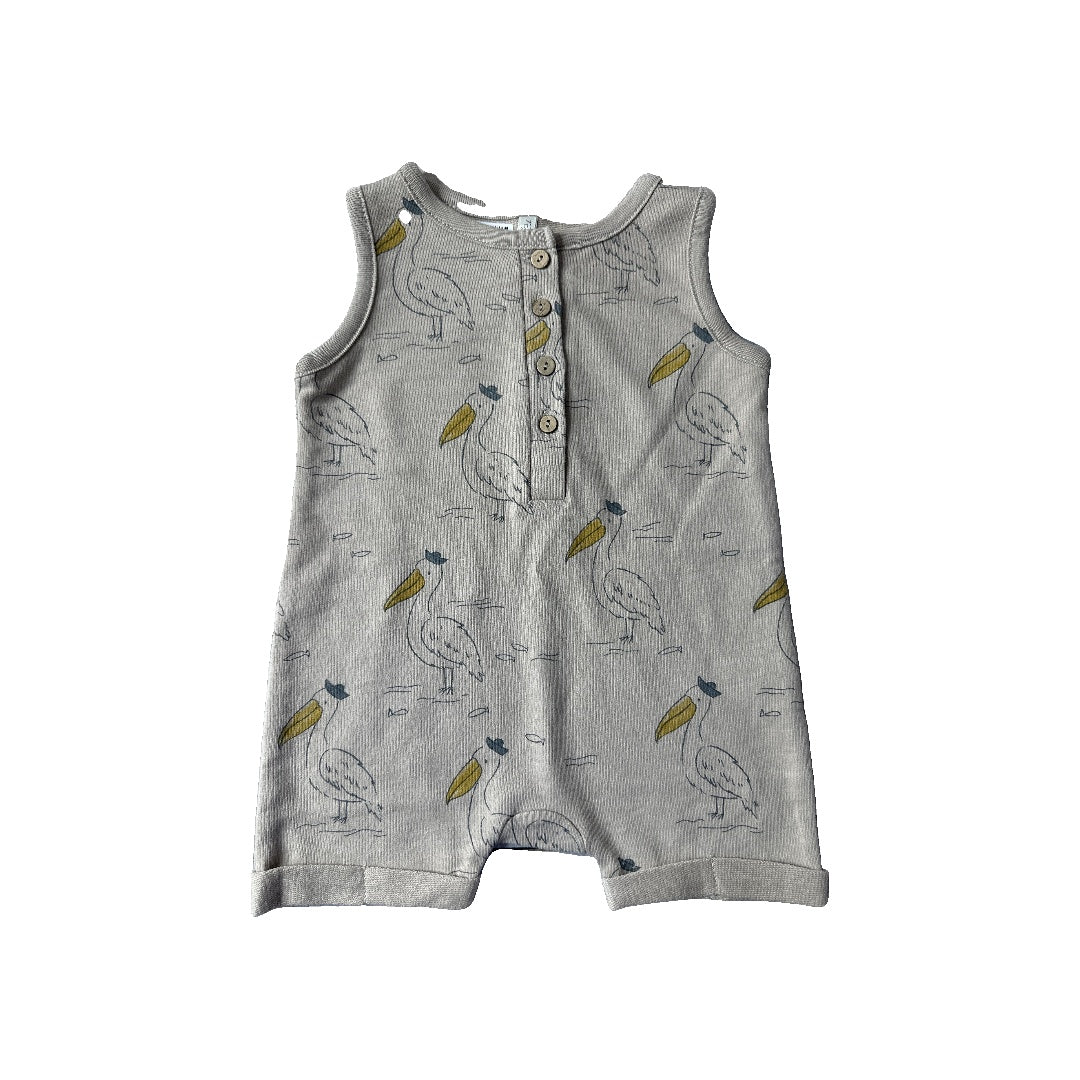 Unisex Romper Size: 0-3 months