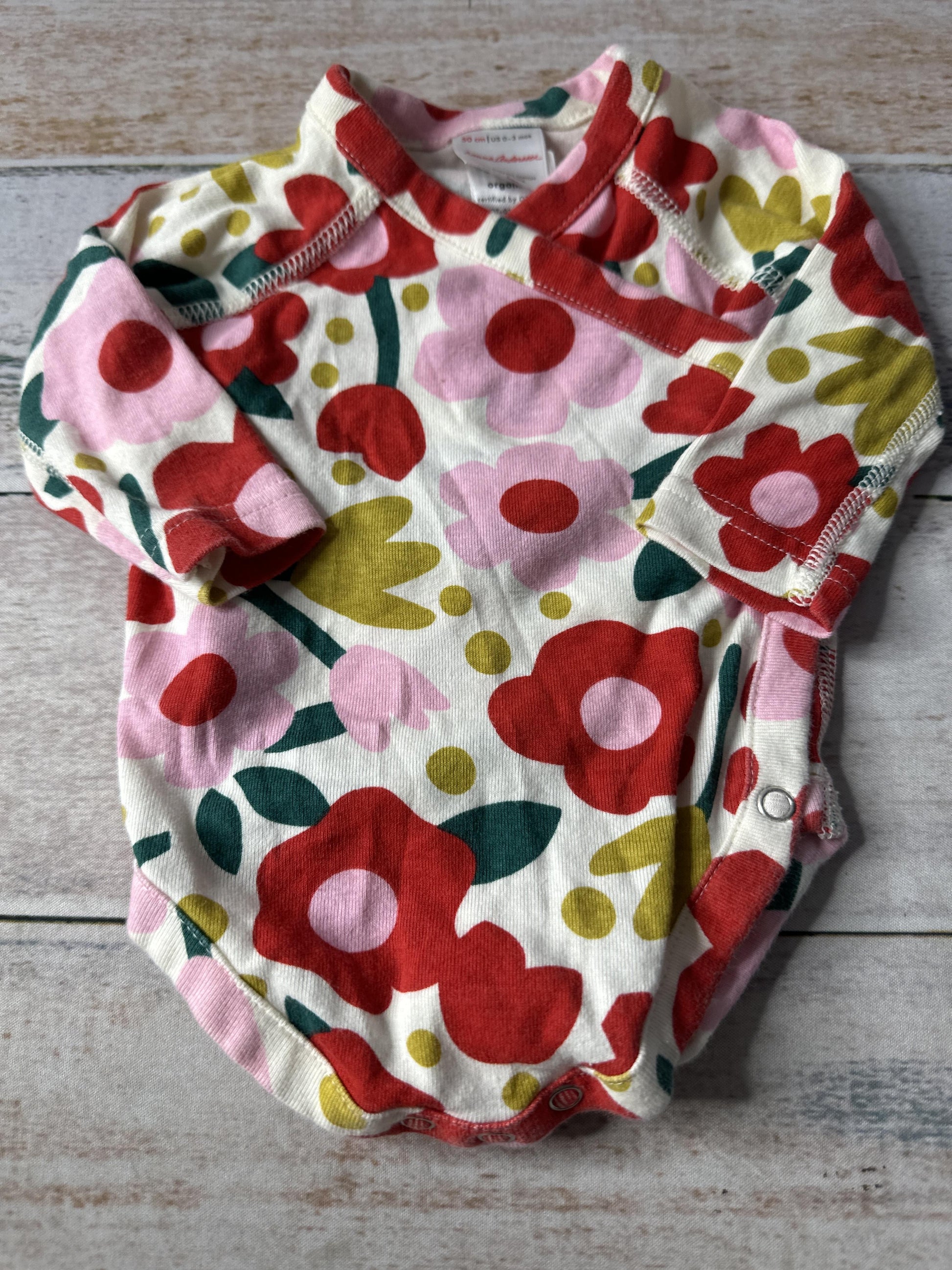 Hanna Andersson Girls Onesie Size: 0-3 months