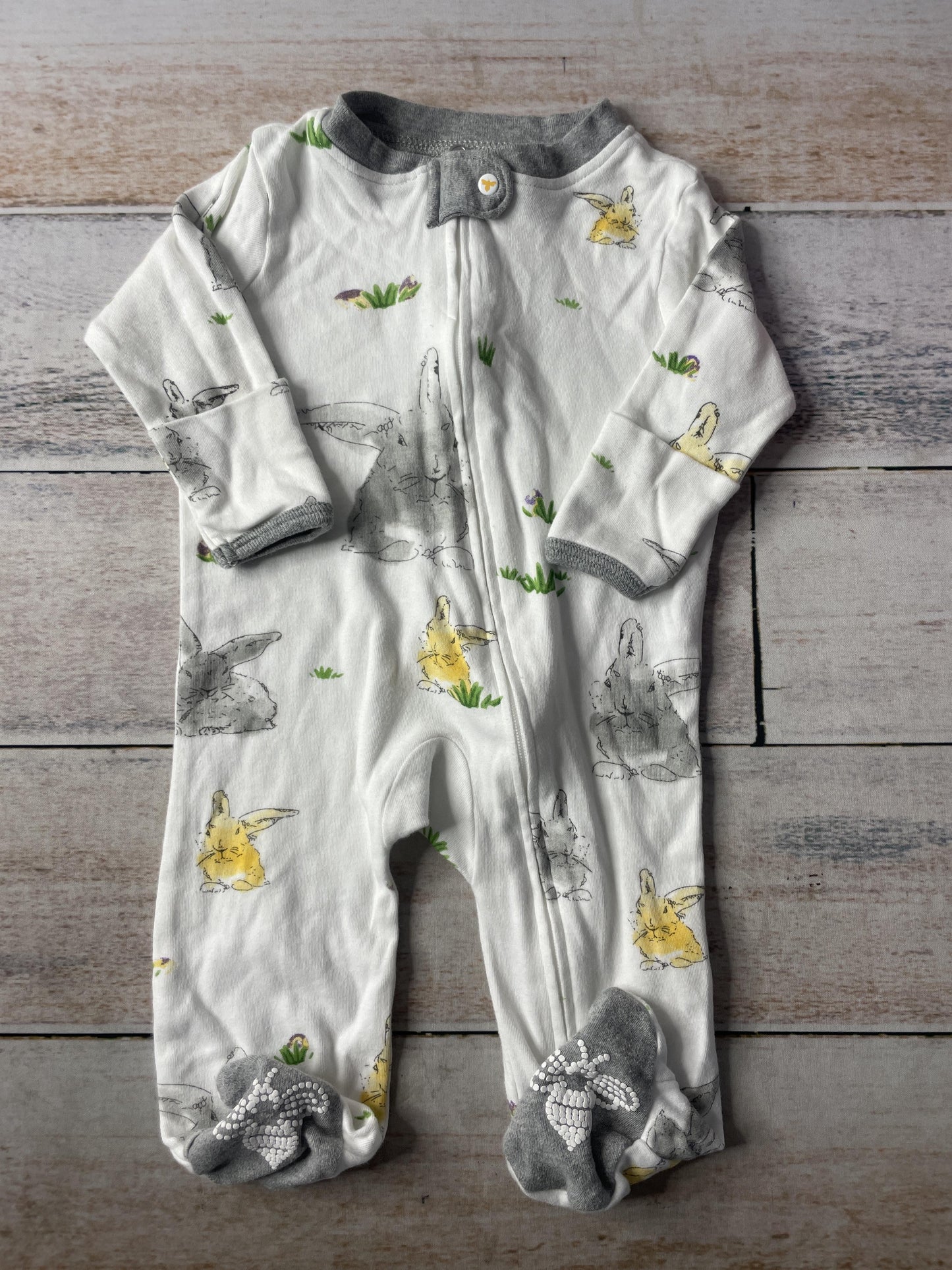 Unisex Pajamas Size: 0-3 months