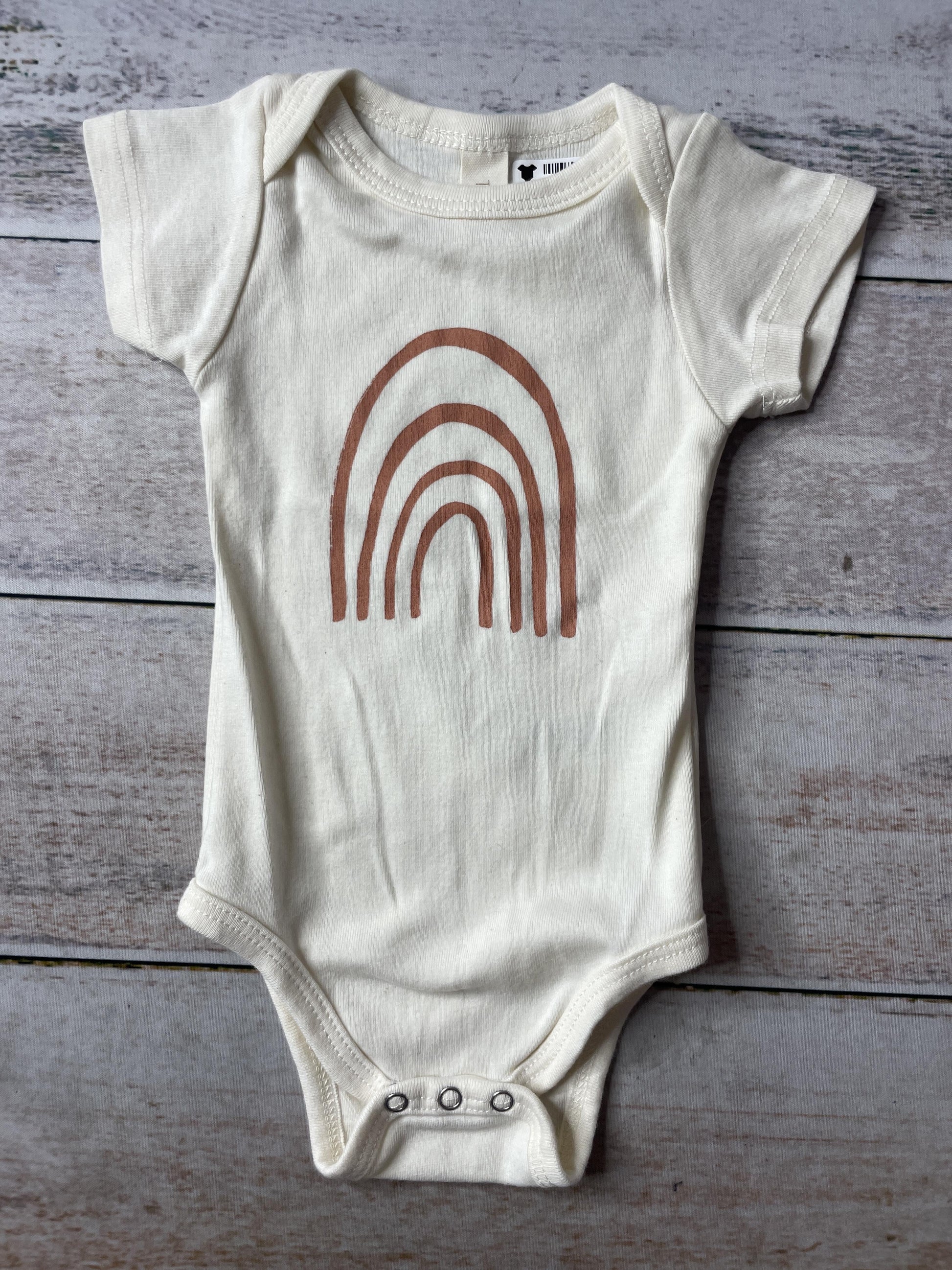 Tenth + Pine Unisex Onesie Size: 0-3 months
