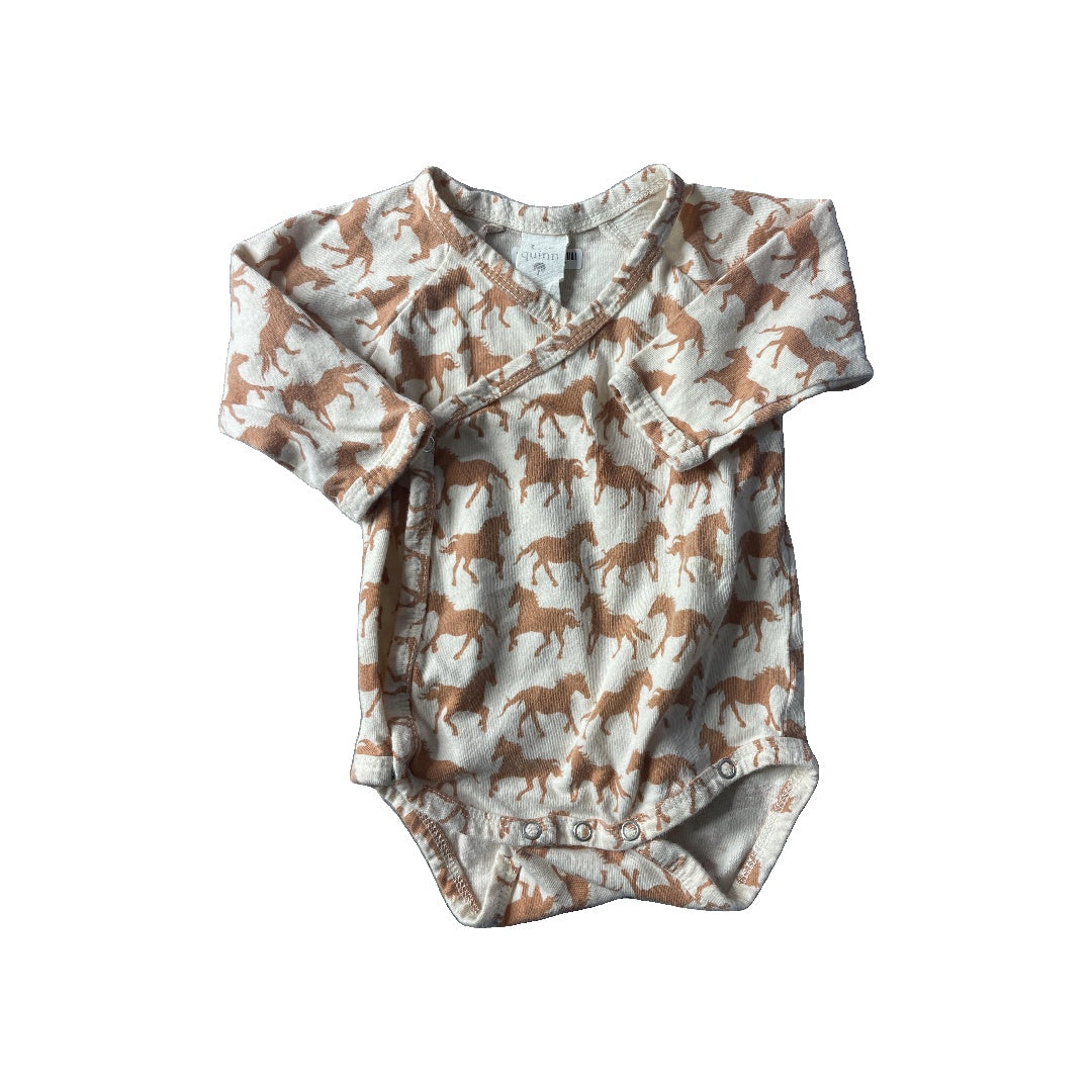 Unisex Onesie Size: 0-3 months