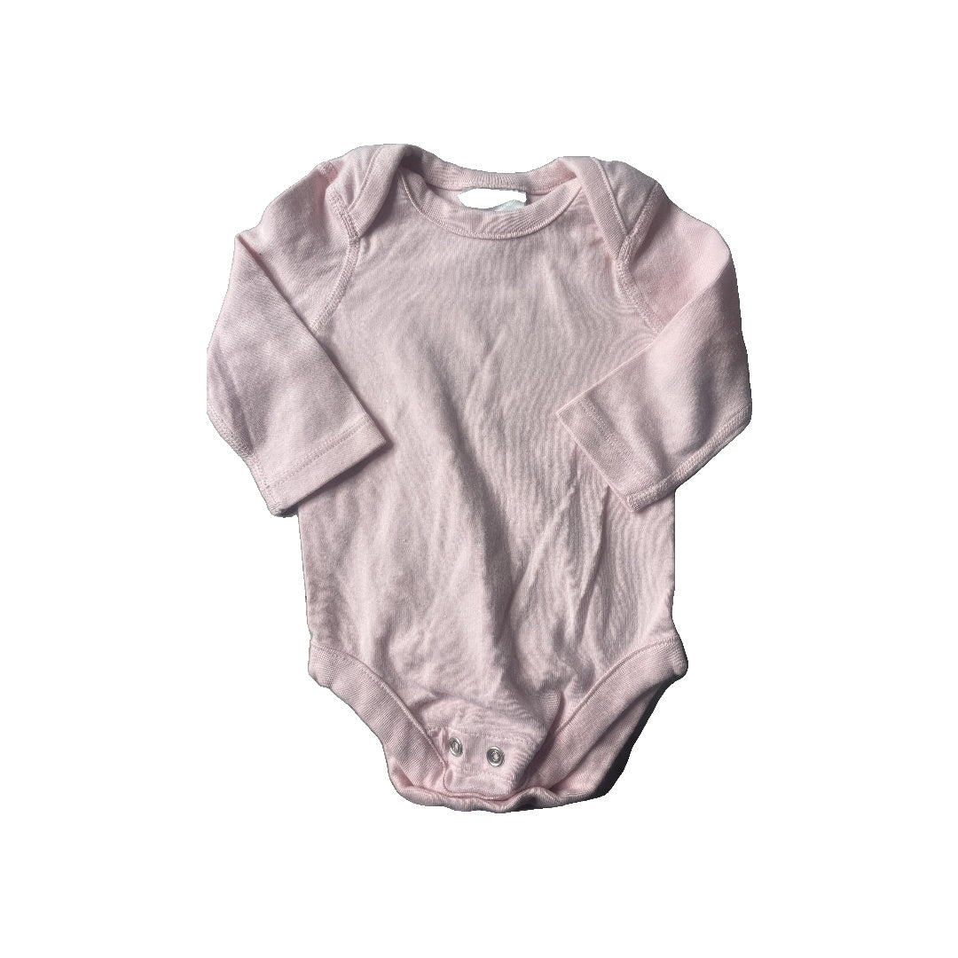 Unisex Onesie Size: 0-3 months