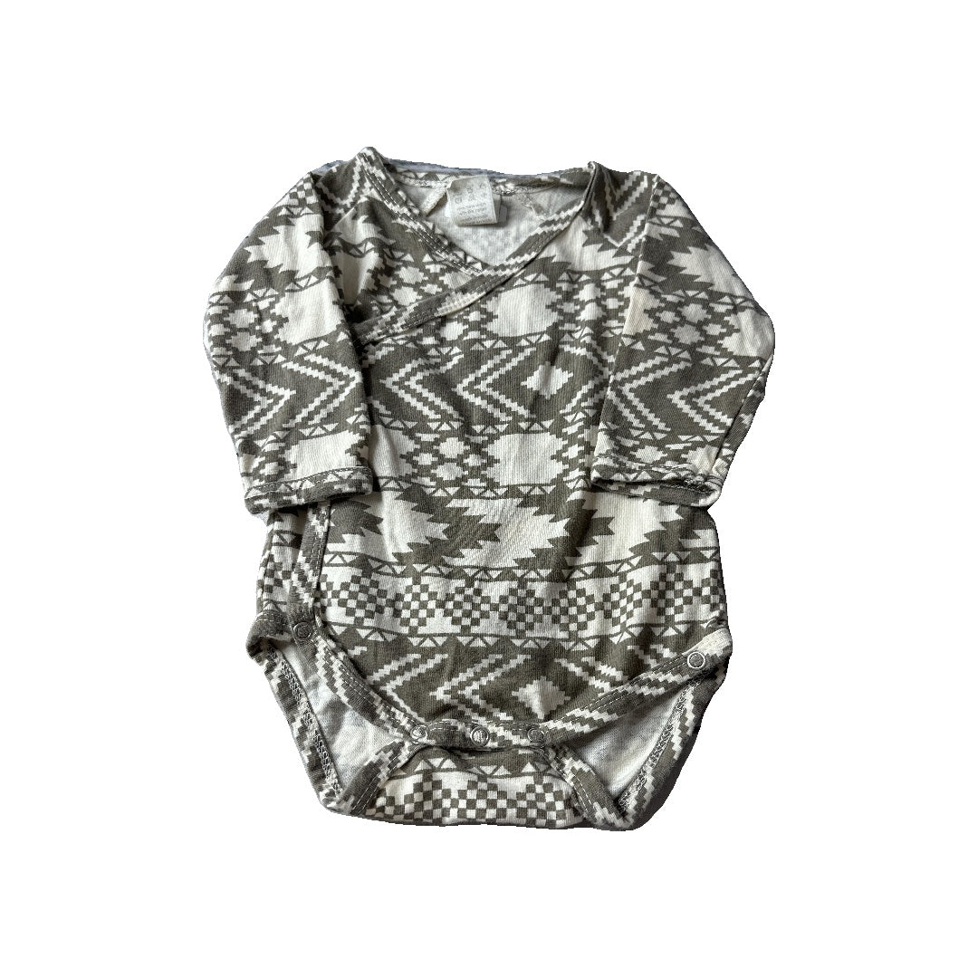 Kate Quinn Unisex Onesie Size: 0-3 months